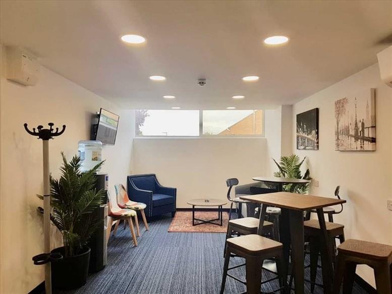 Unit Management Ltd image 2