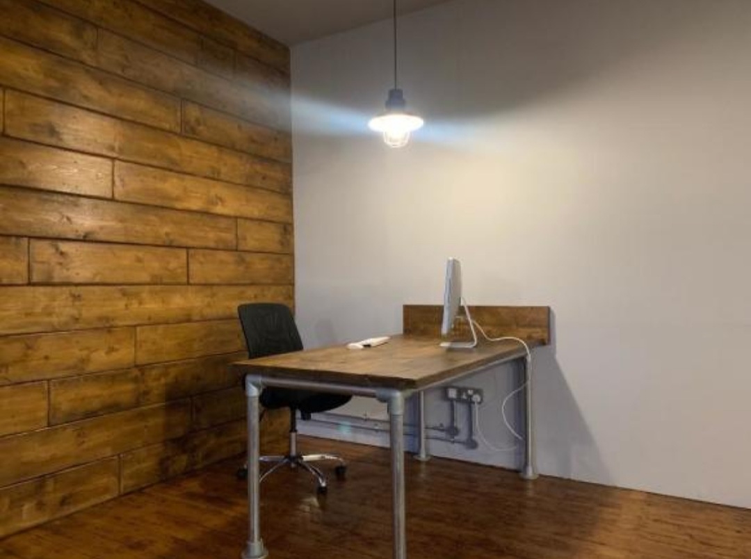 Coworking Space On The Depot Weedon Bec Book Online Coworker