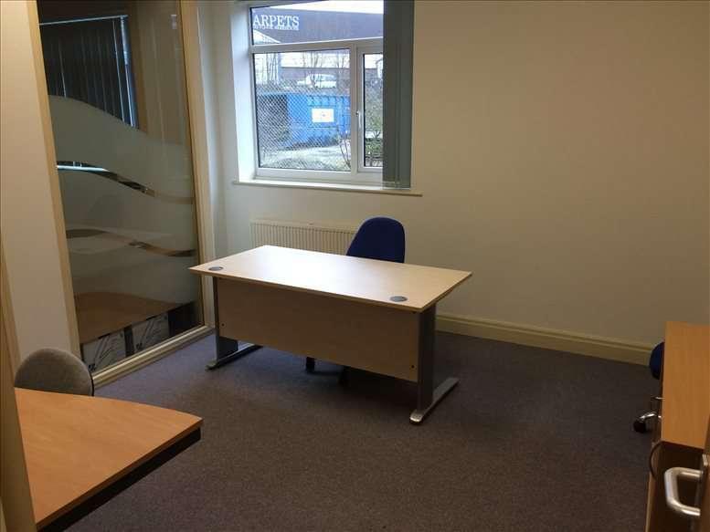 Sandown House image 3