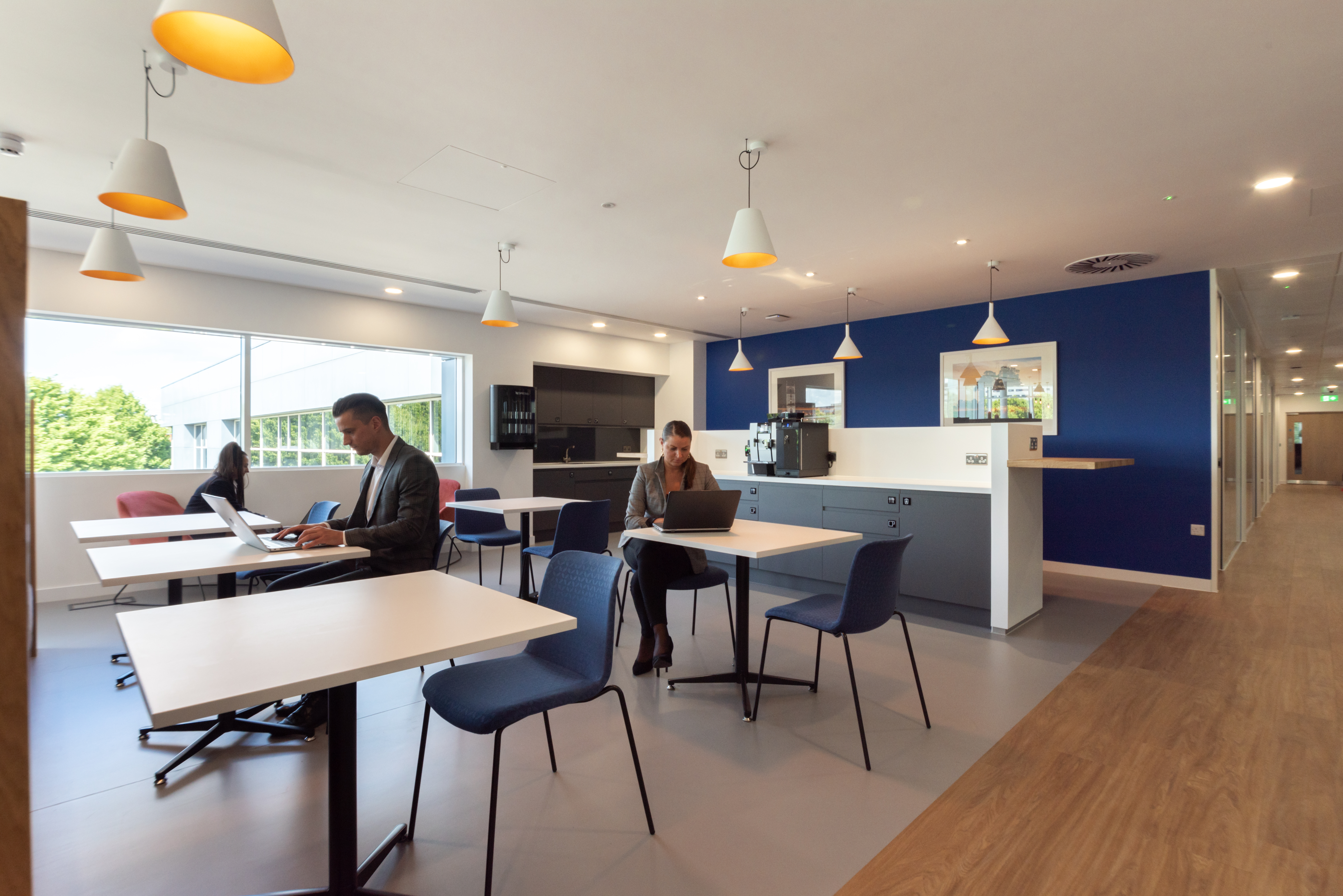 Regus - Winnersh Triangle image 4