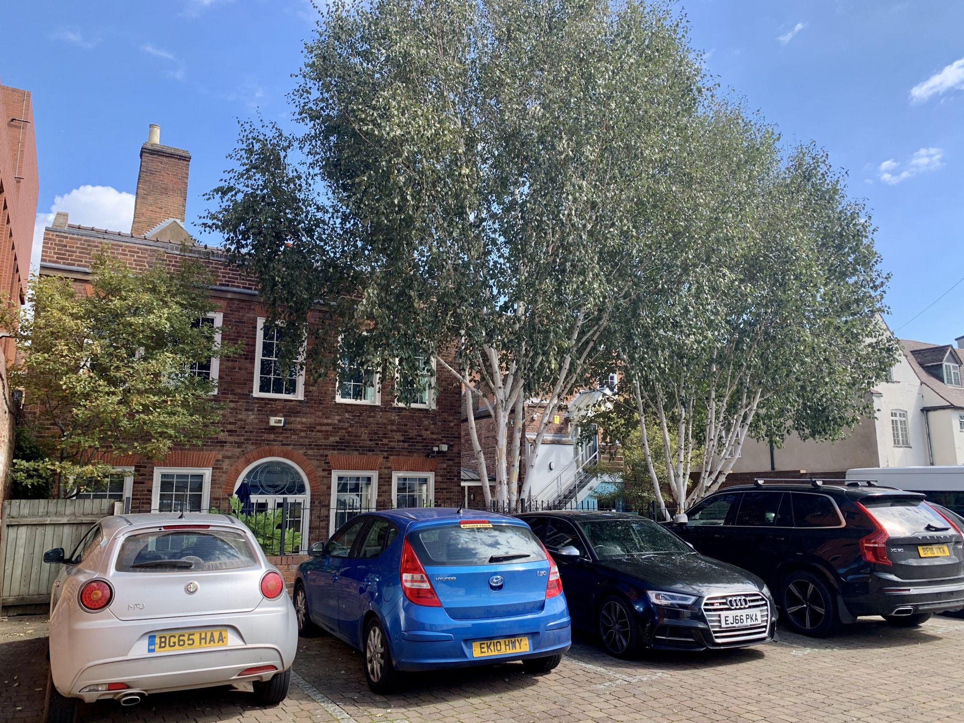 Kingsway House image 5