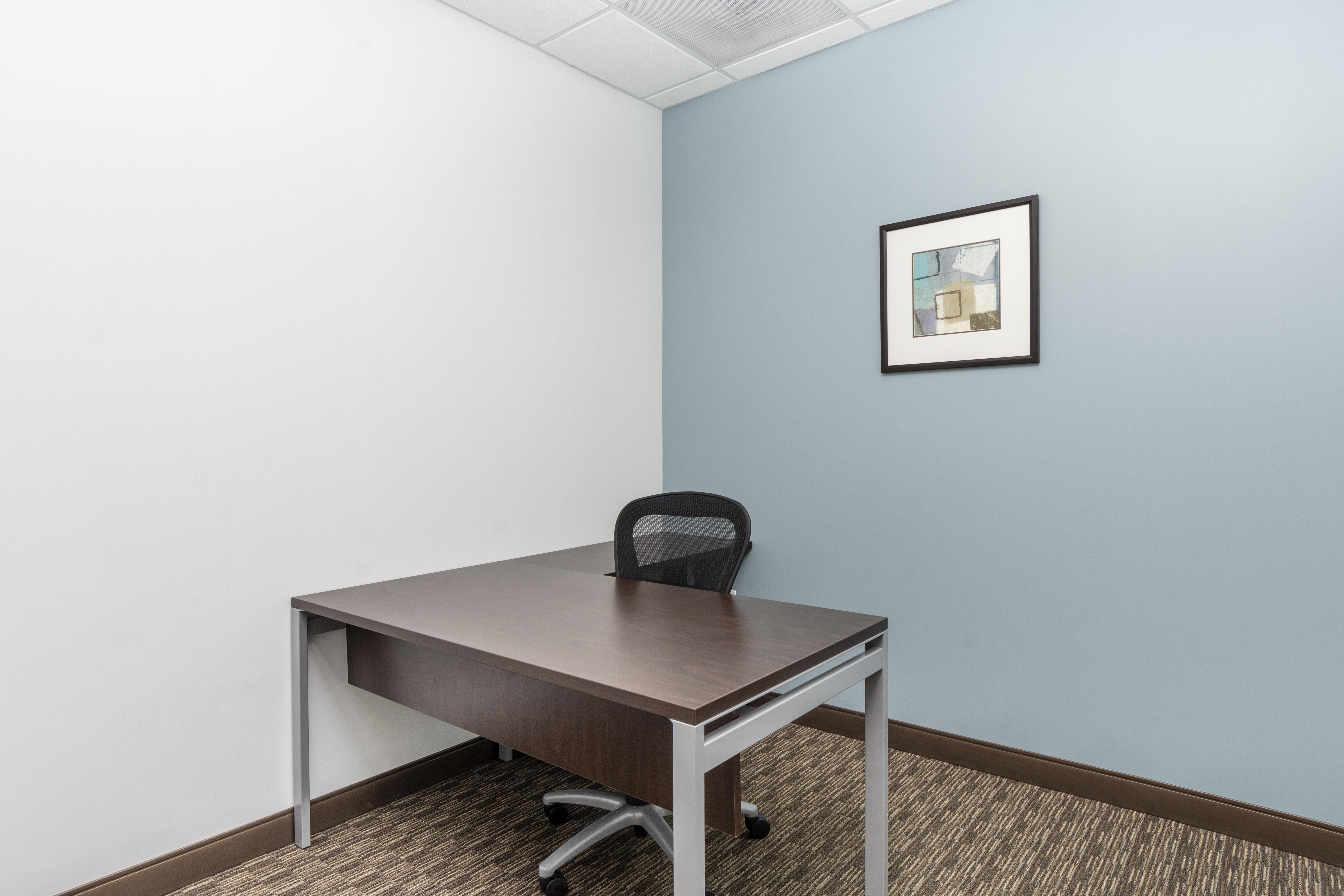 Regus - Alabama, Birmingham - Meadow Brook image 3