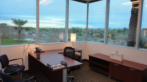 Regus Stapley Corporate Center image 5