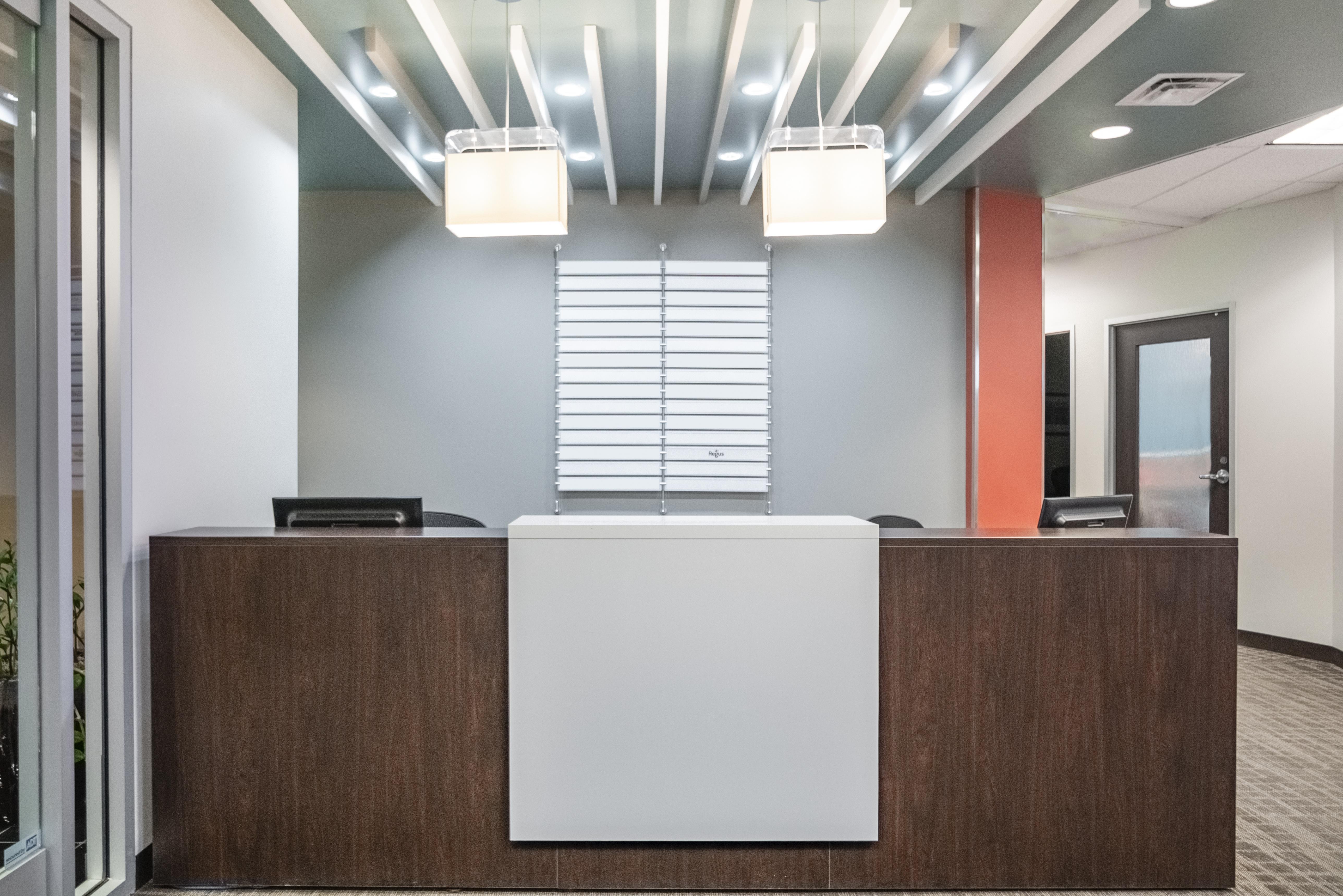 Regus - Arizona, Phoenix - Deer Valley - Union Hills Office Plaza image 2