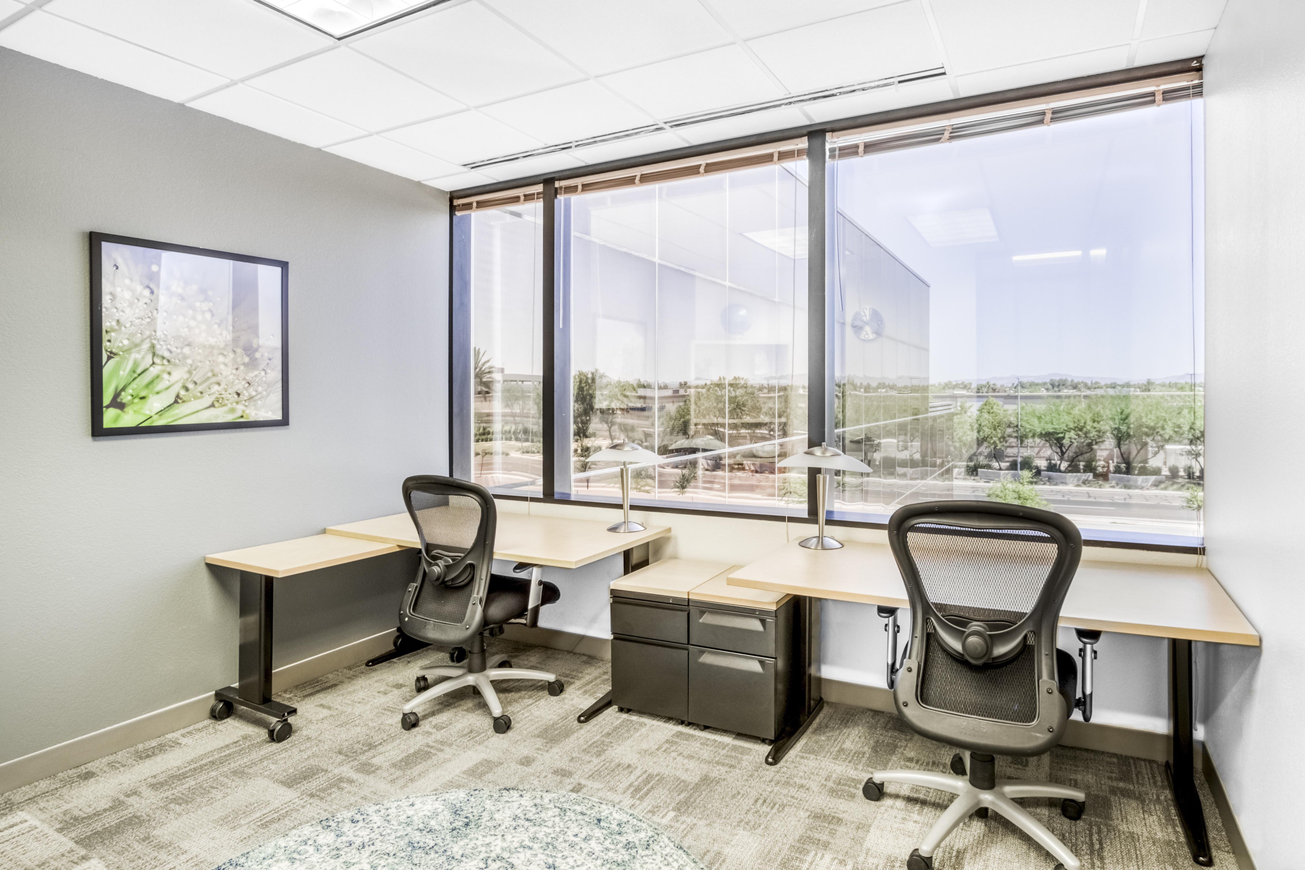 Regus - Arizona, Phoenix - Paradise Valley image 3