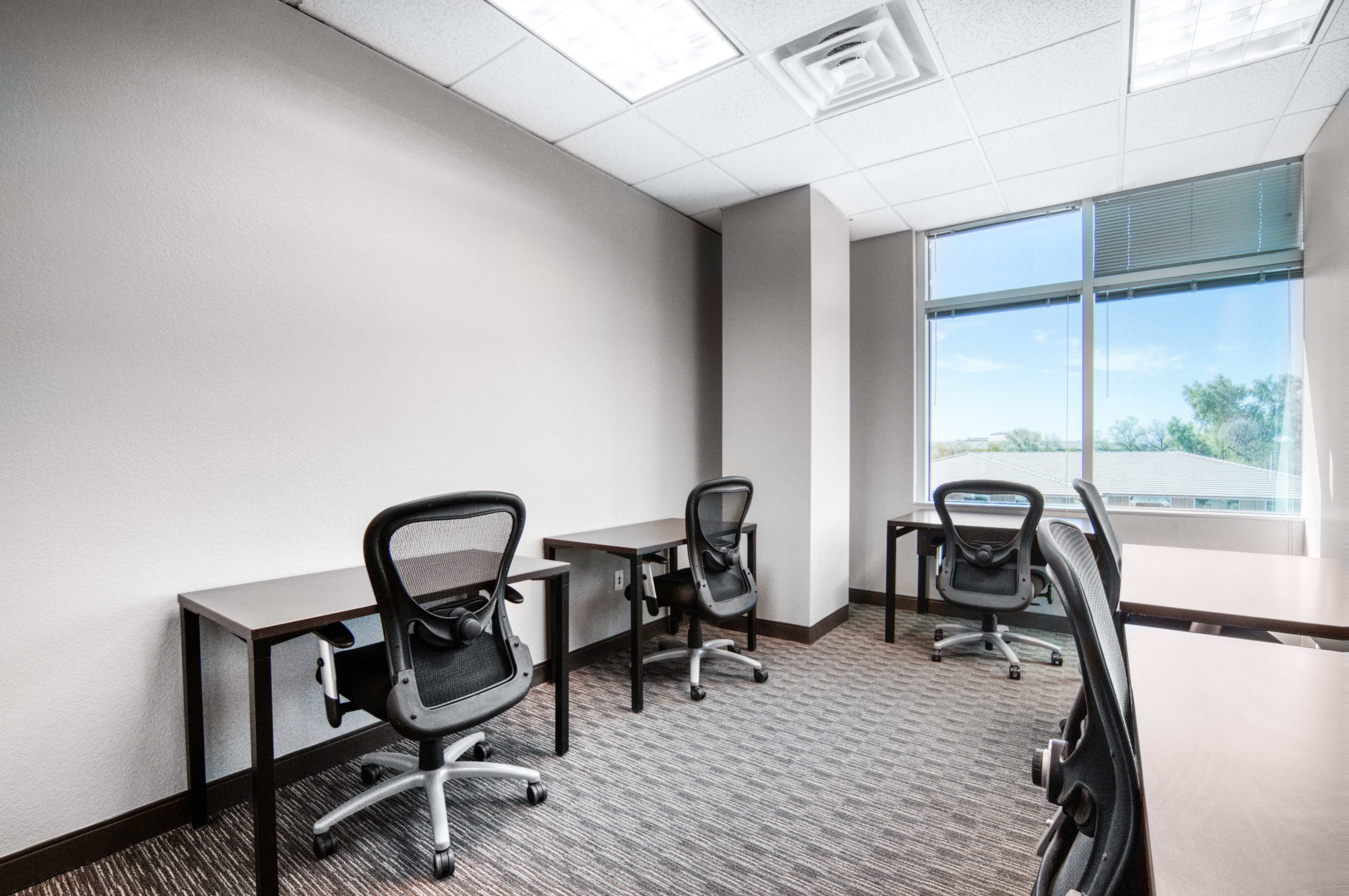 Regus - Arizona, Scottsdale - Kierland image 3
