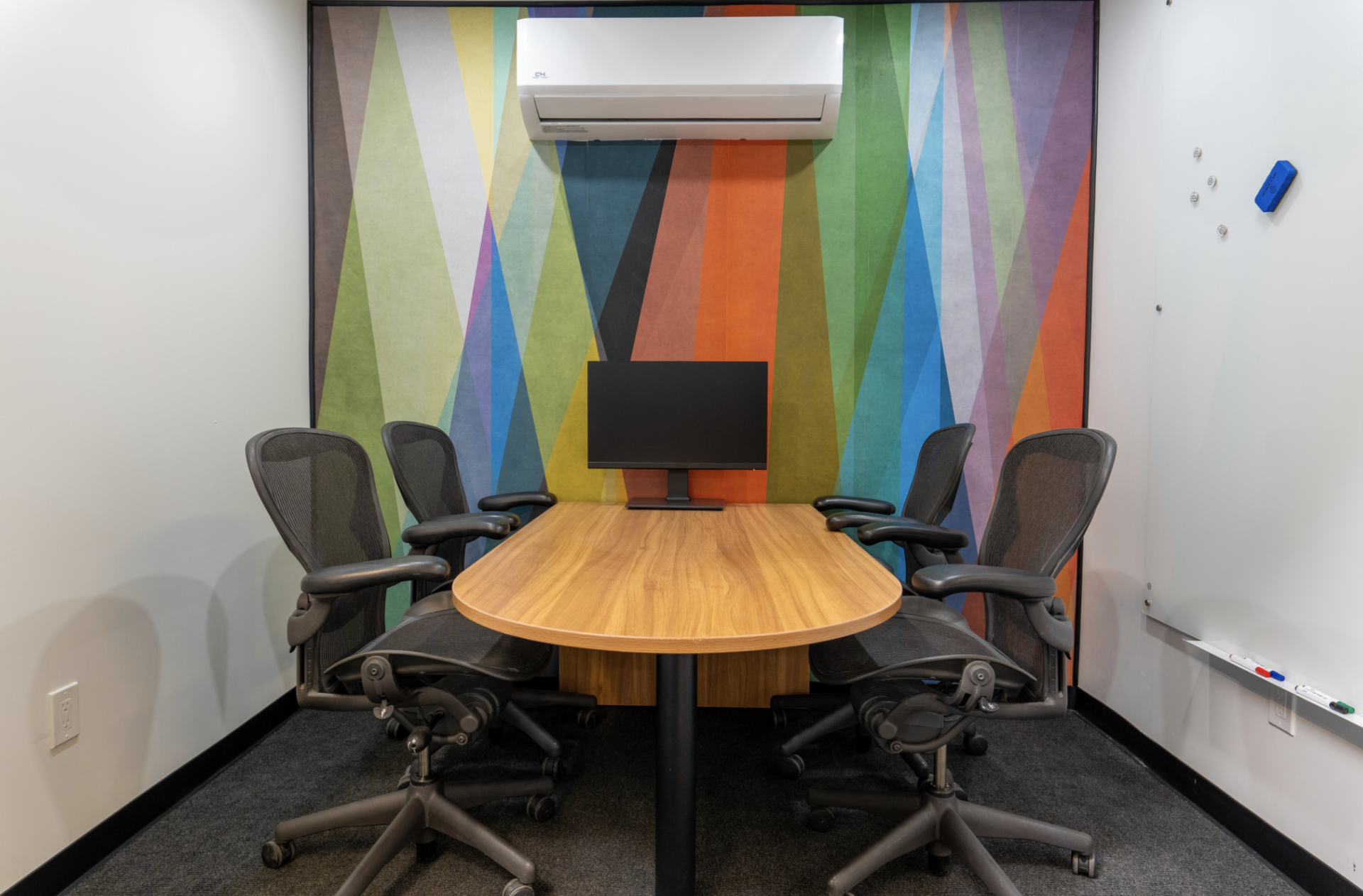 The Crown Room image 4