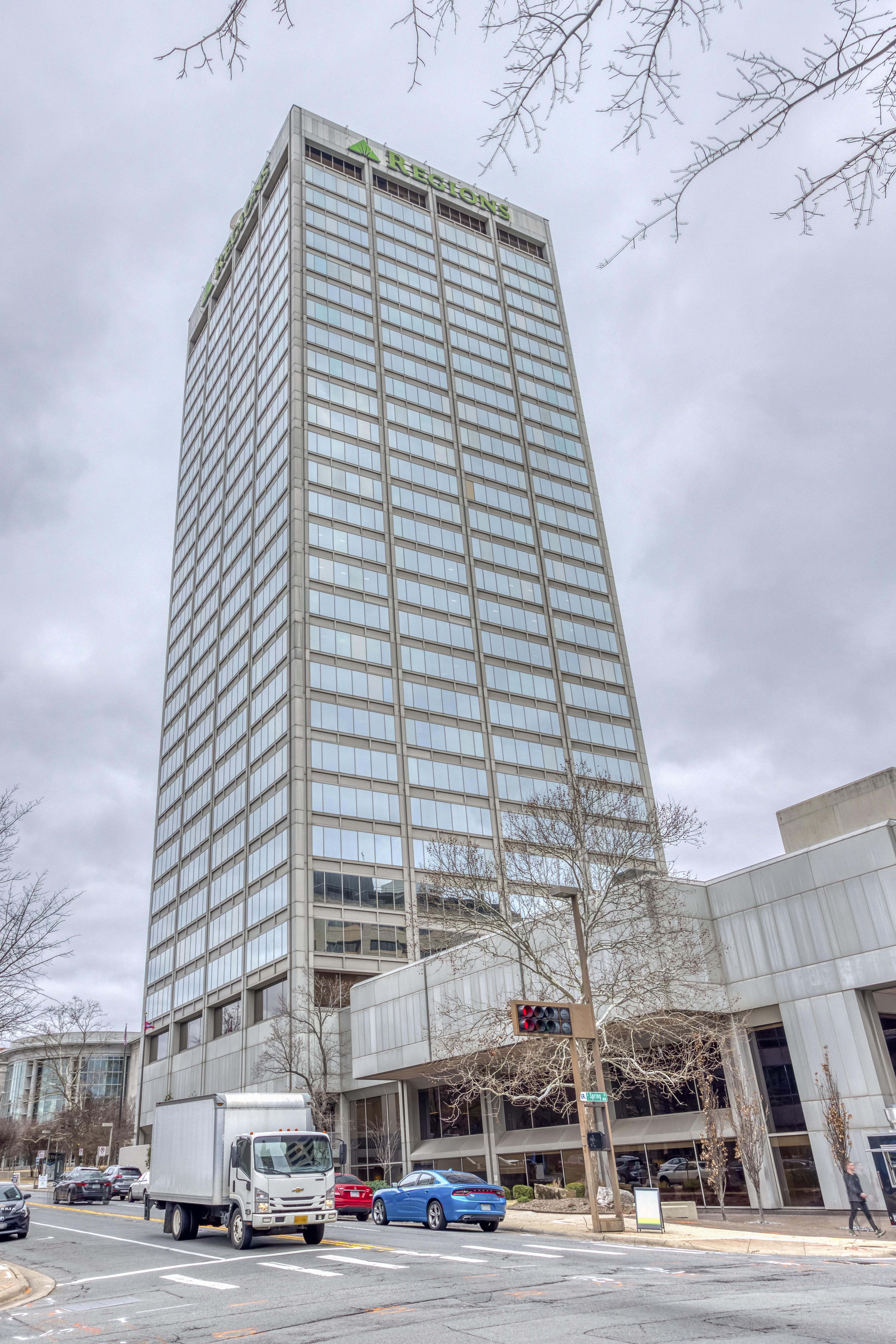 Regus - Arkansas, Little Rock - Regions Center image 1