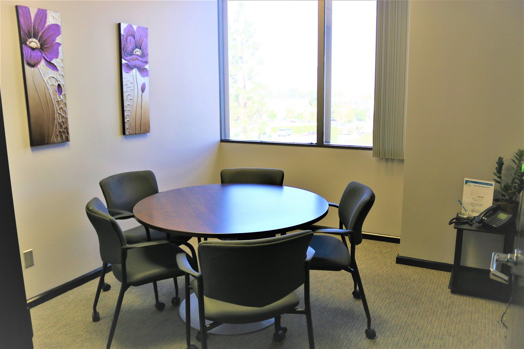 Pacific Workplaces Bakersfield image 5