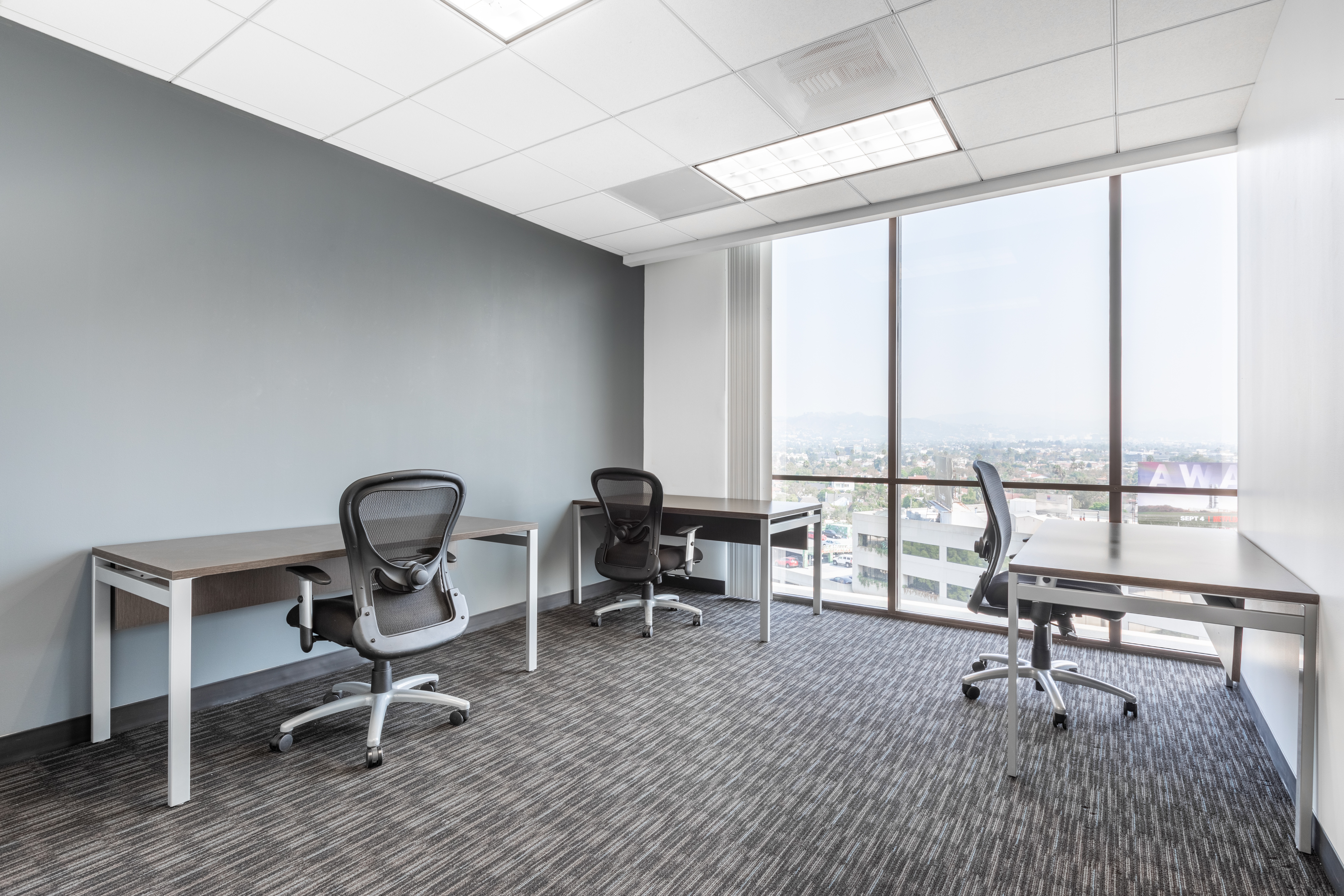 Regus - California, Beverly Hills - 8383 Wilshire image 3