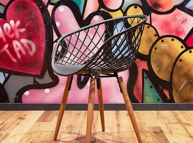 Your Studio Beverly Hills image 5