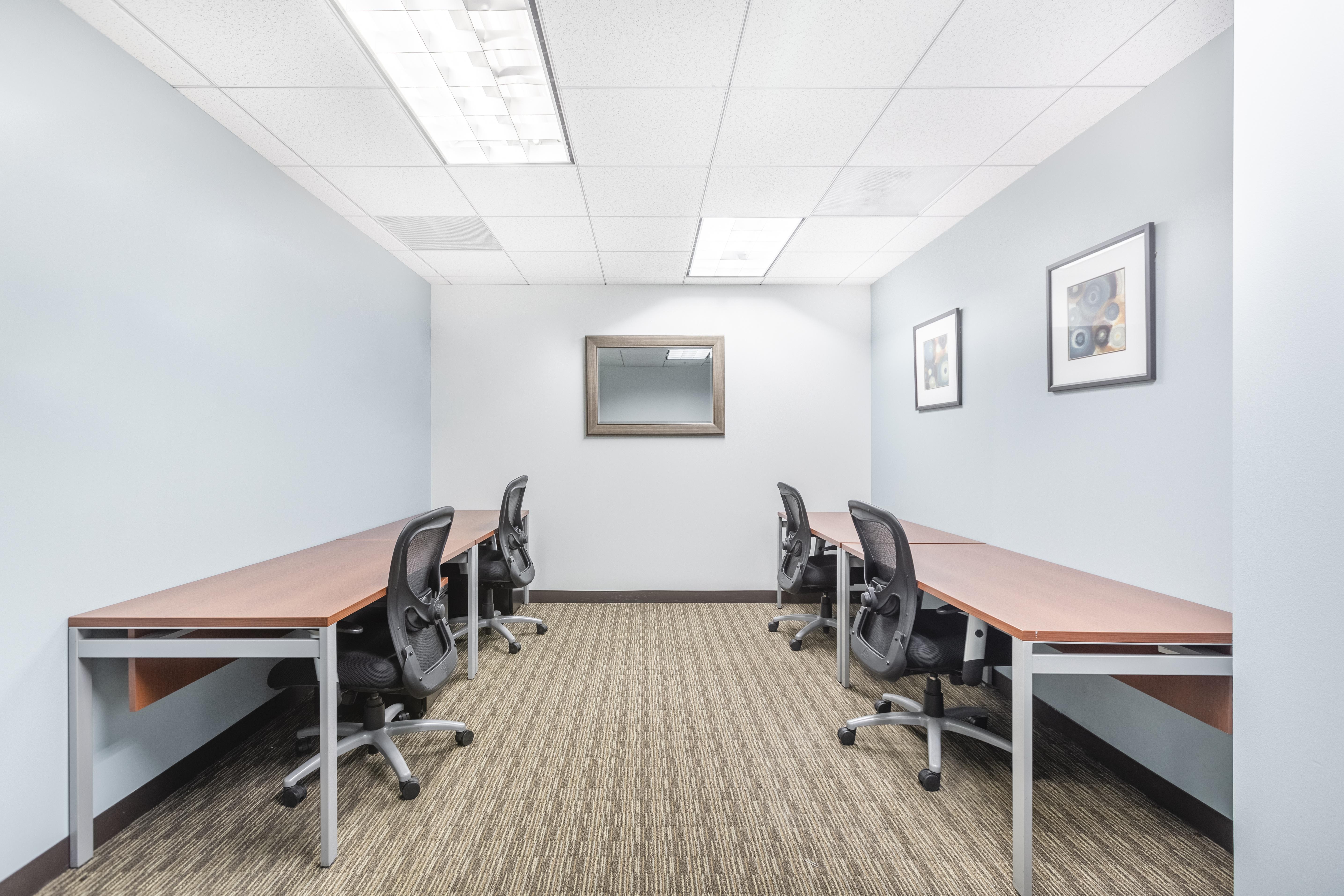 Regus - California, Cerritos - Cerritos Towne Center image 4