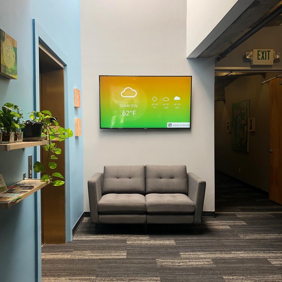 Blank space Culver City image 3