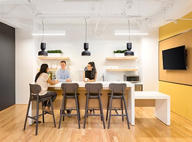 Spaces - California, Los Angeles - Spaces El Segundo LAX image 3