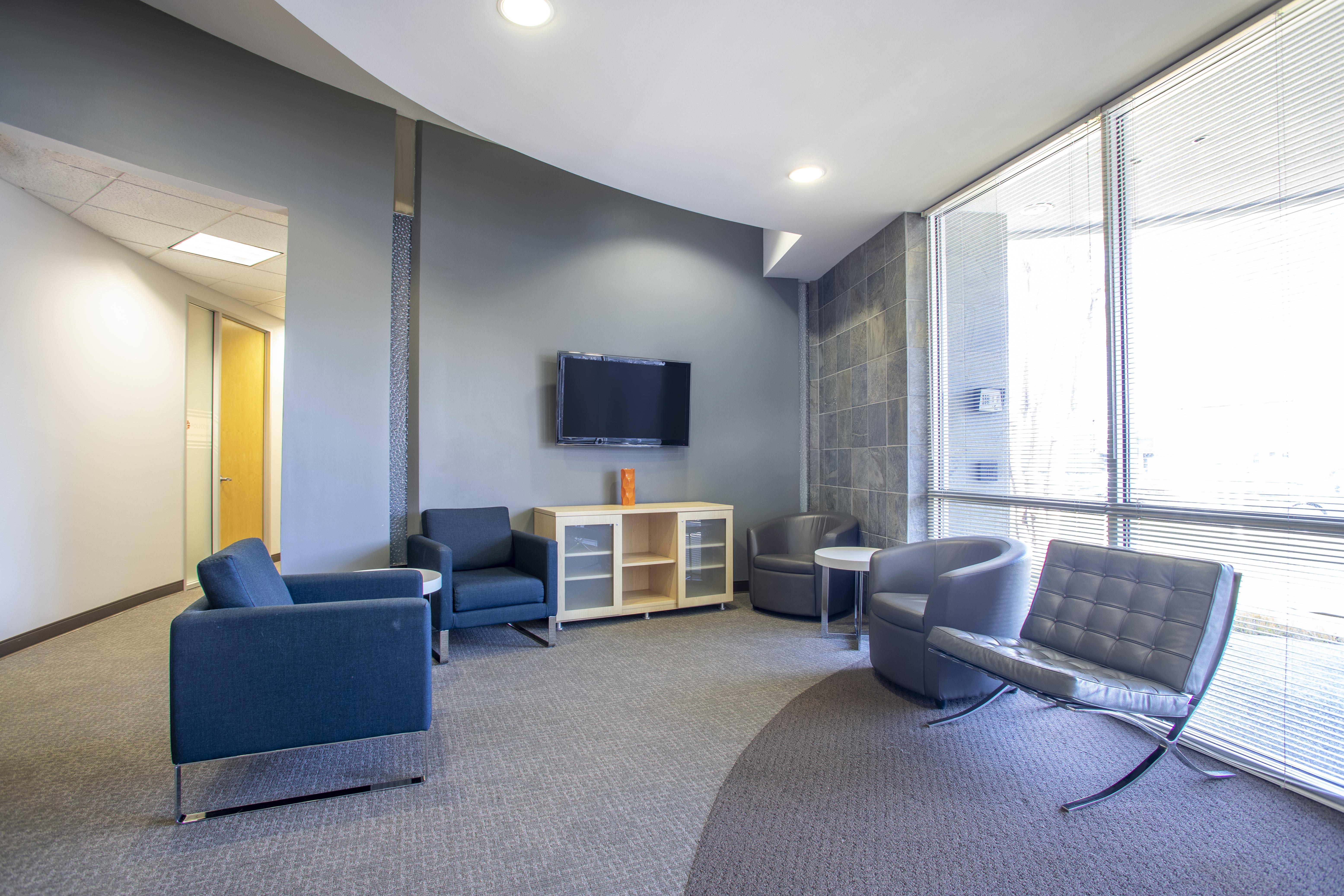 Regus - California, Folsom - Iron Point image 5