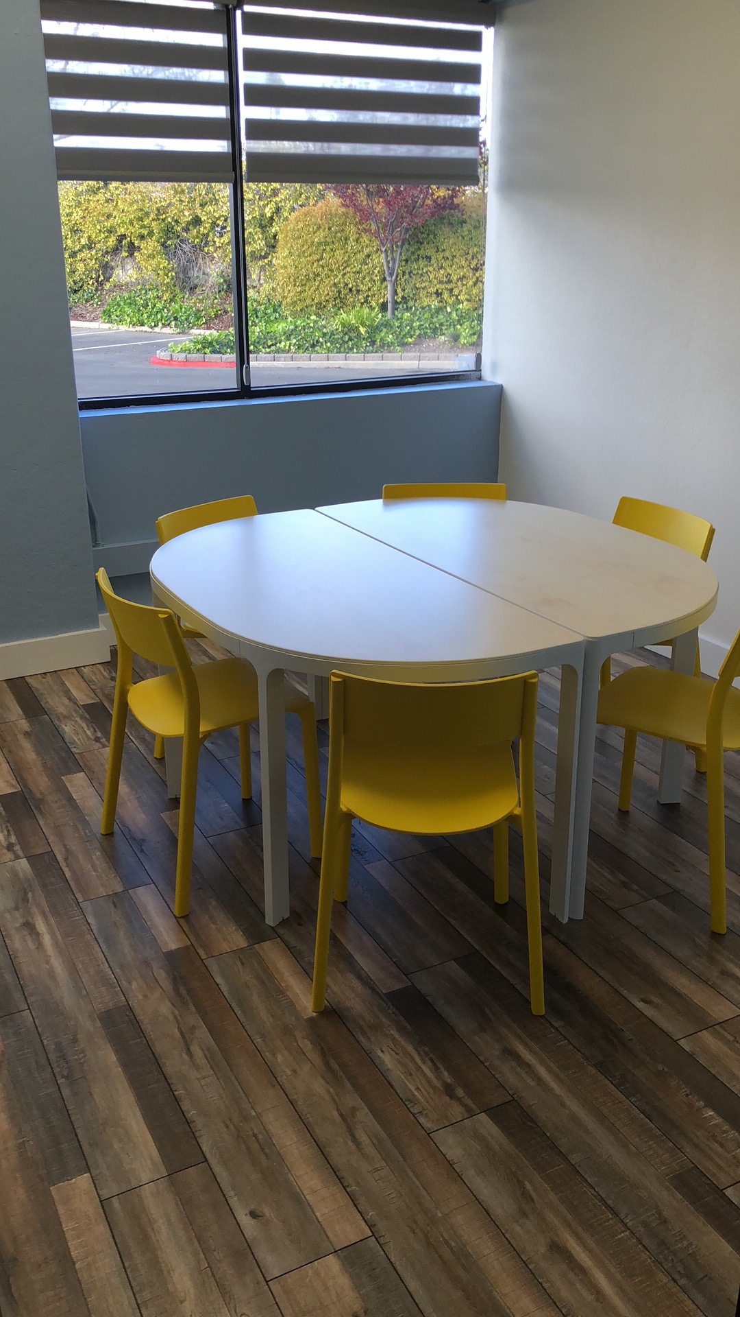 CROSSOVER HUB image 4