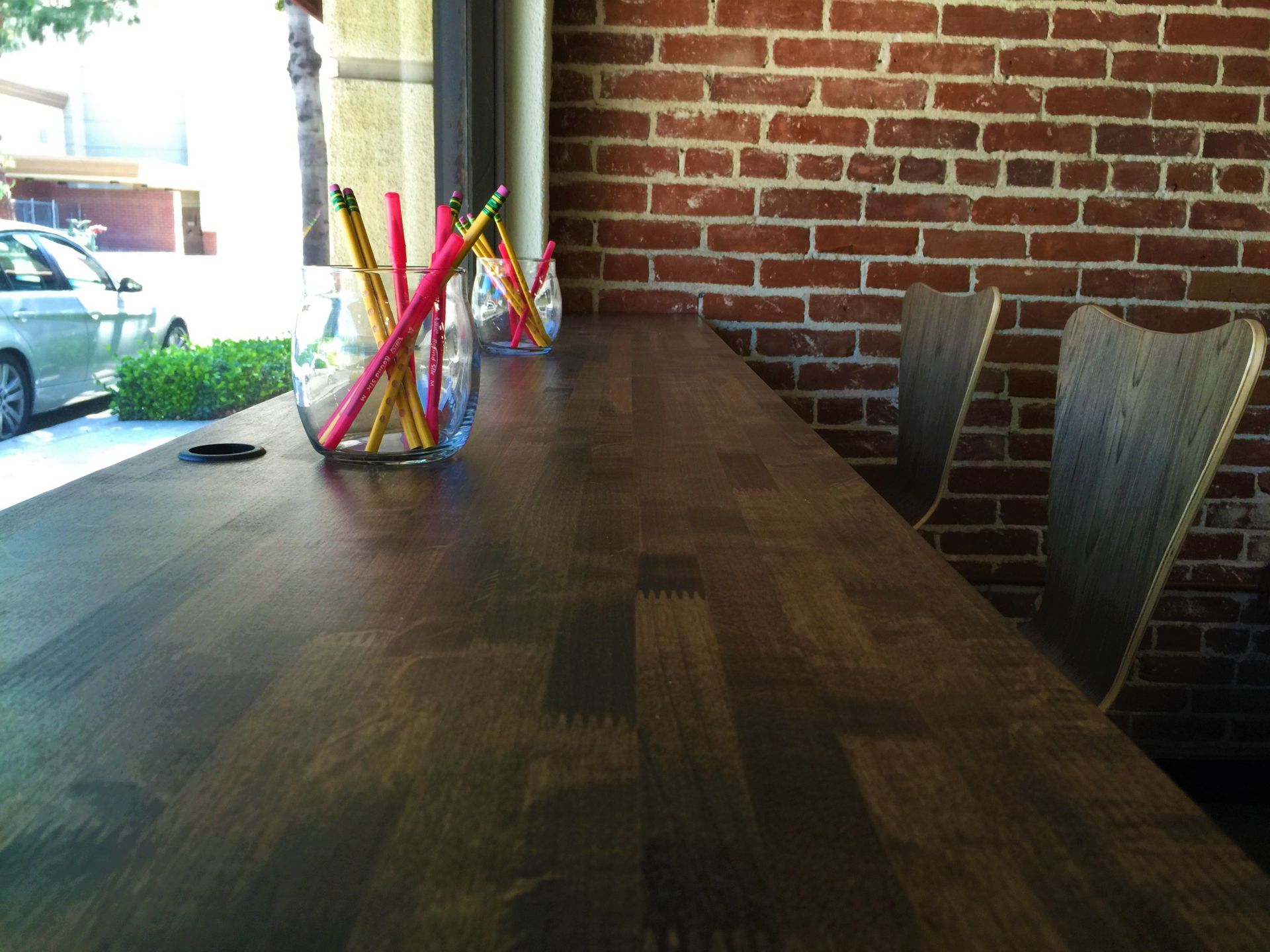 Pro Desk Space image 2