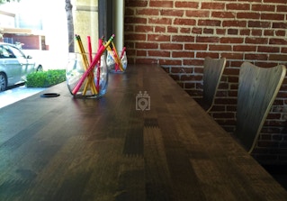 Pro Desk Space image 2