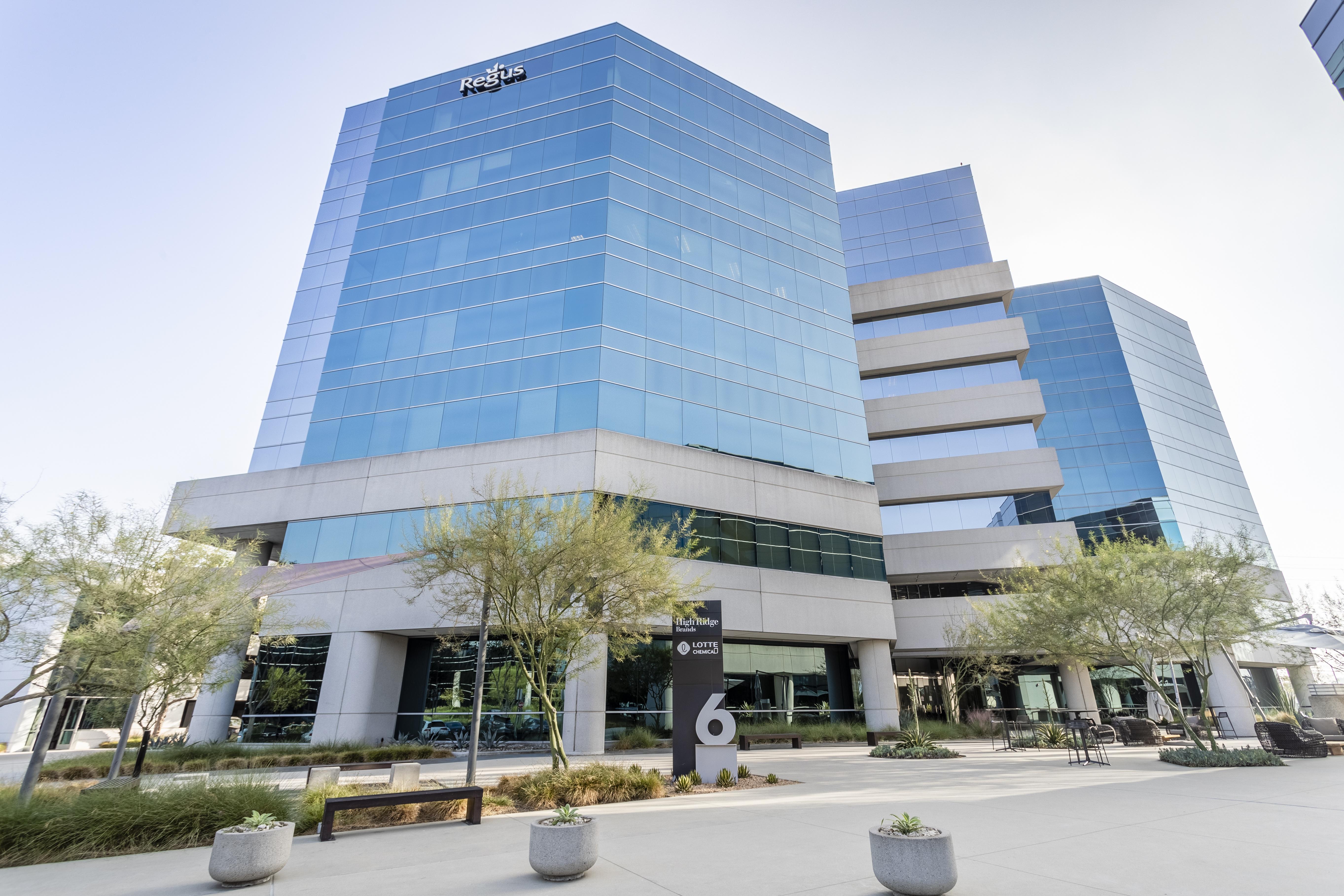 Regus - California, La Palma - Centerpointe profile image