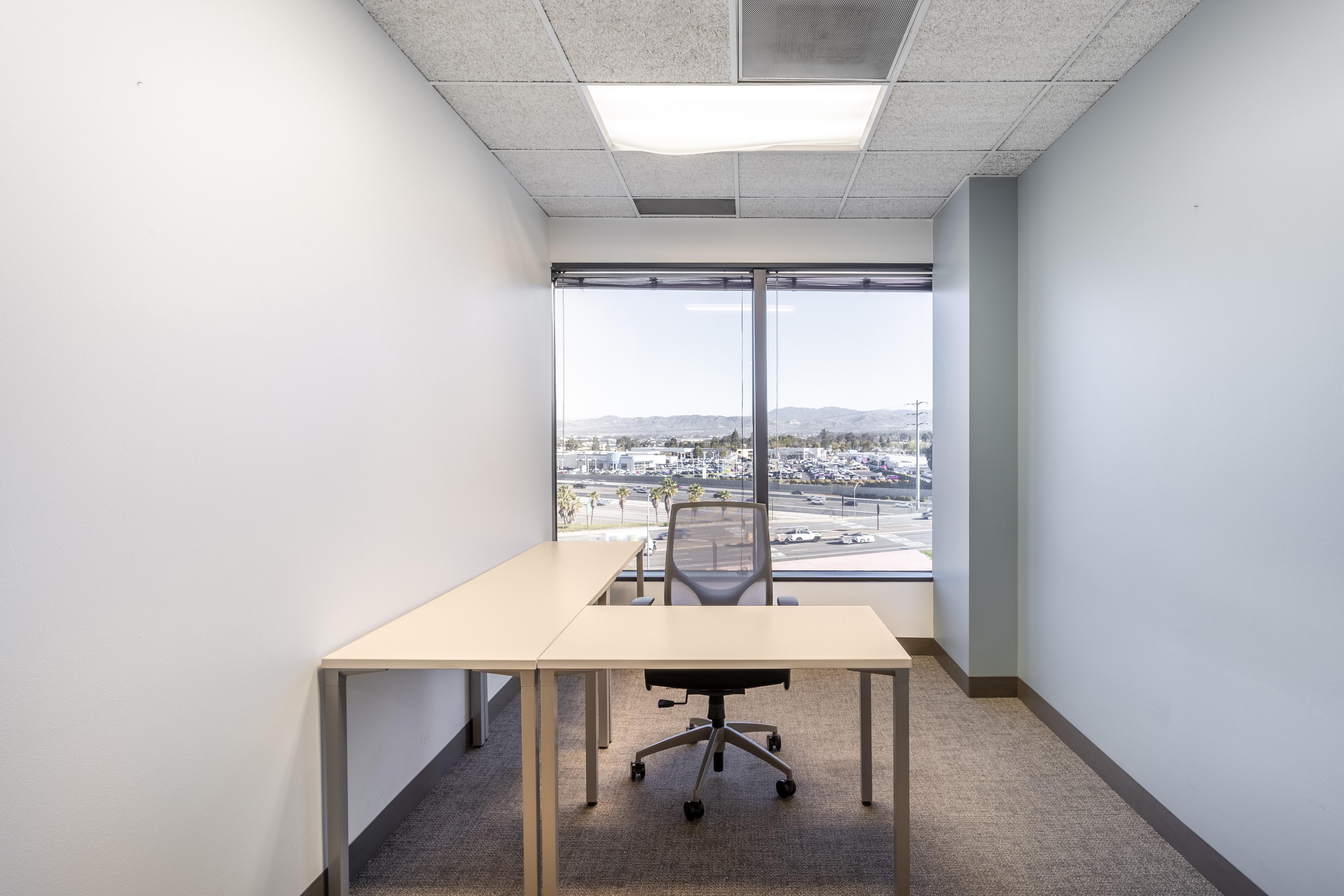 Regus - California, Laguna Hills - Carlota Plaza image 3