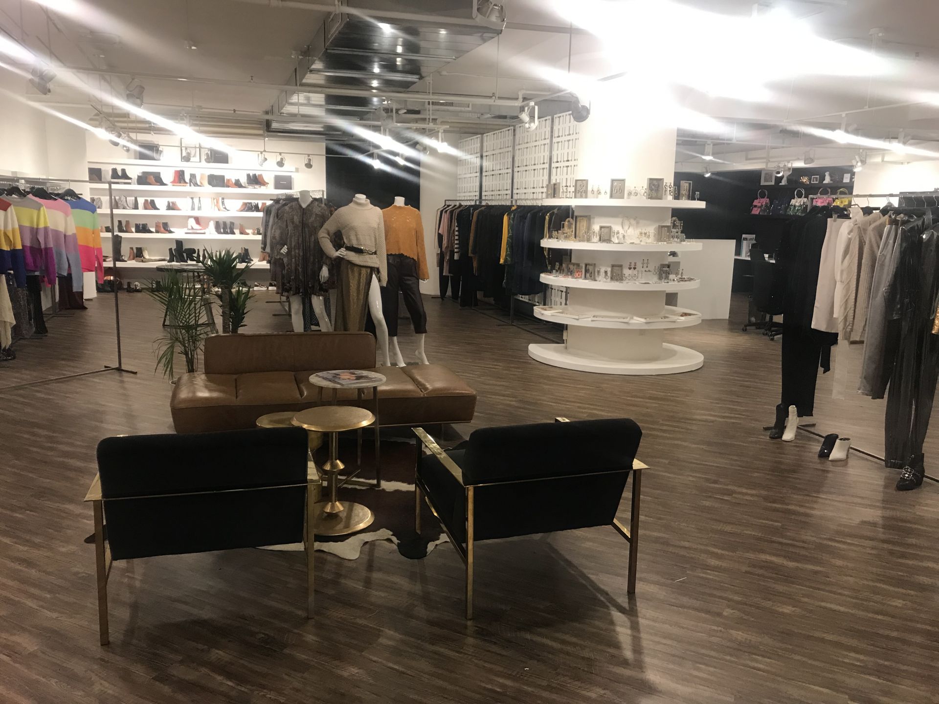 EightSixtySouth image 3