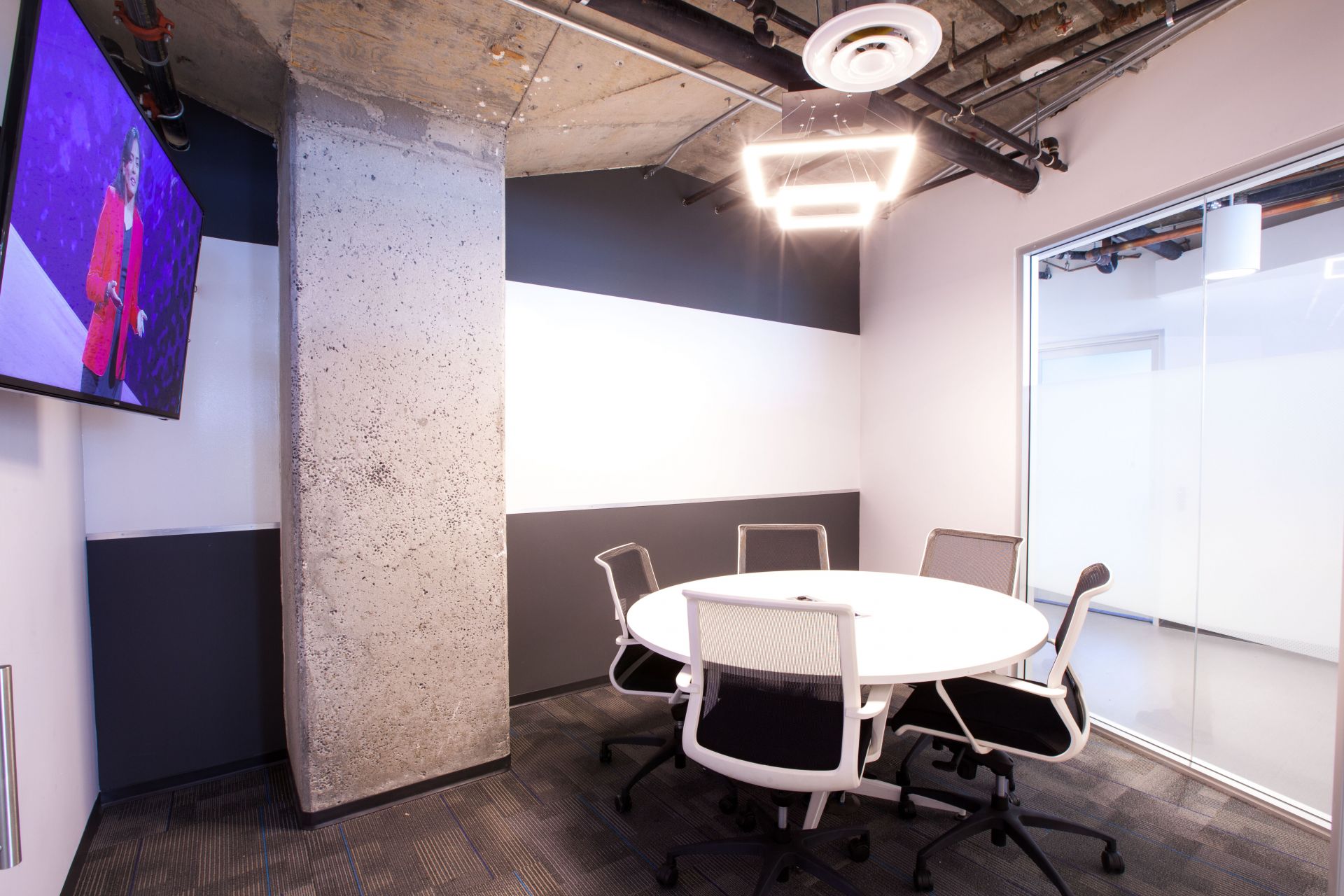 IgnitedSpaces Hollywood image 4