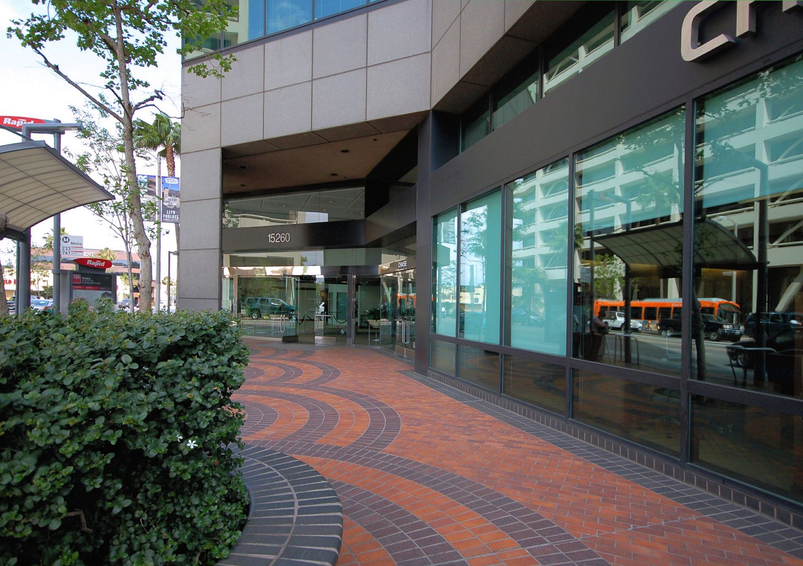 Premier Workspaces - Valley Executive Tower image 1