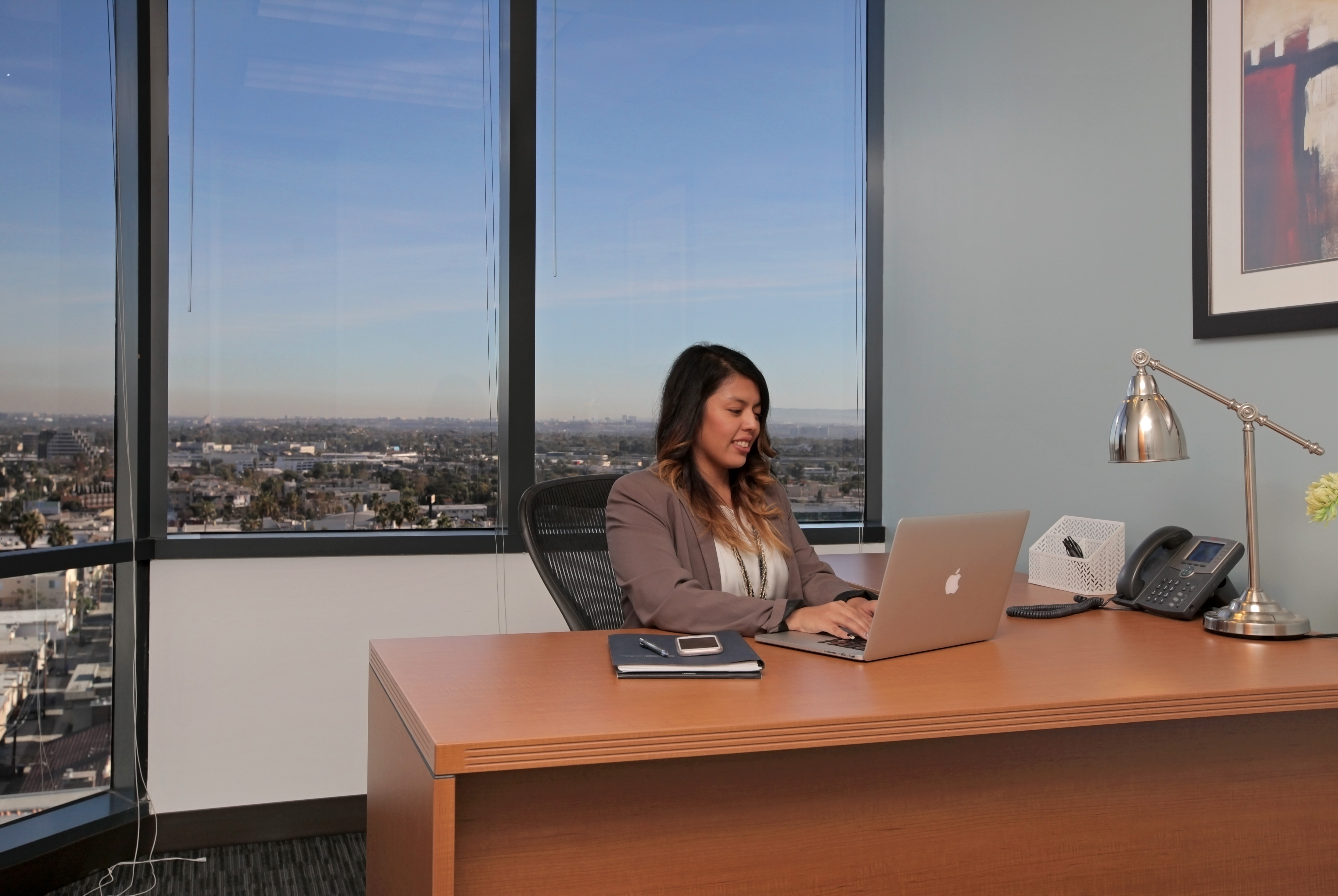 Regus - California, Los Angeles - 12100 Wilshire Blvd image 3