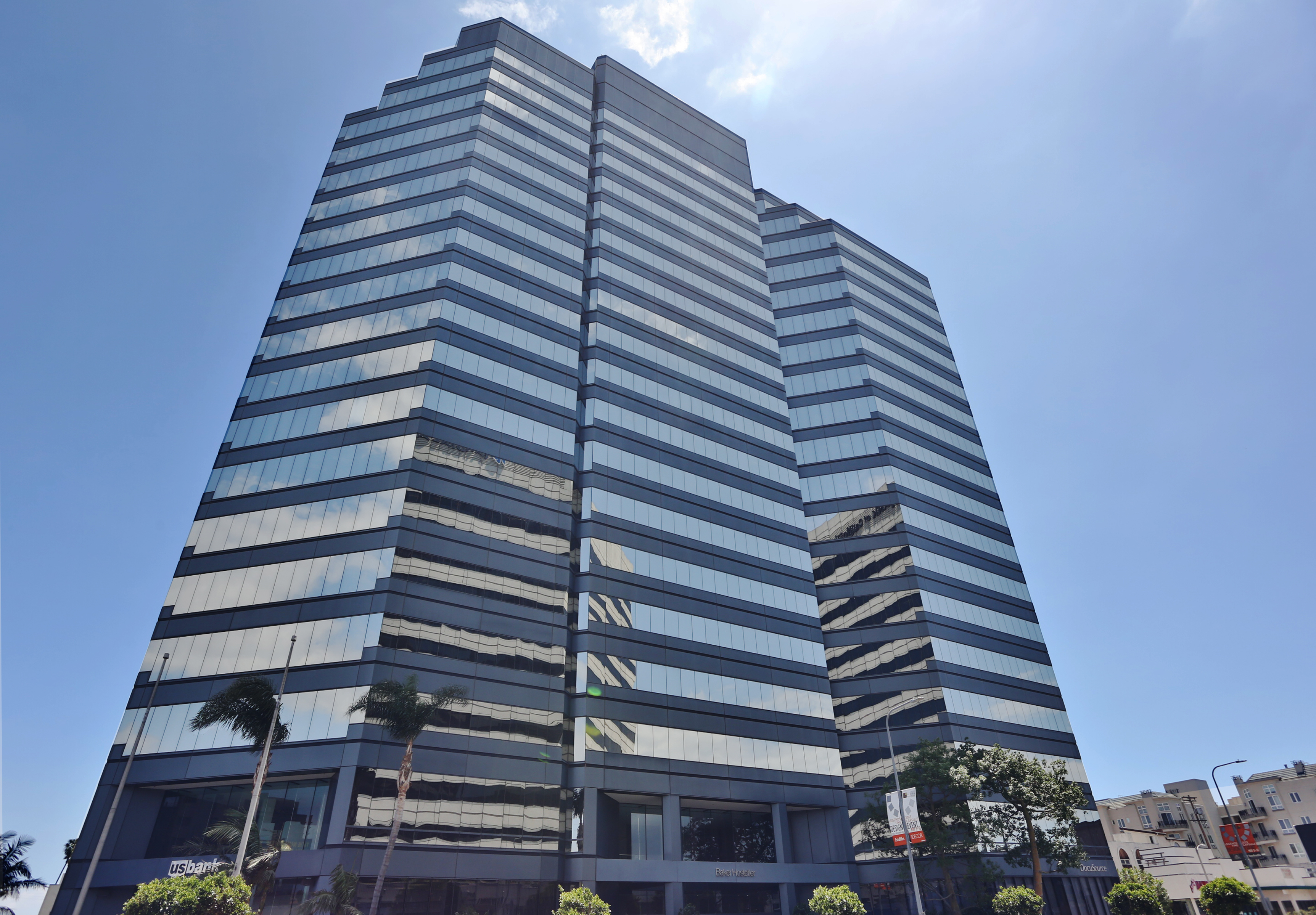 Regus - California, Los Angeles - 12100 Wilshire Blvd profile image