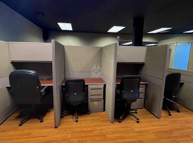 Aura Office image 5