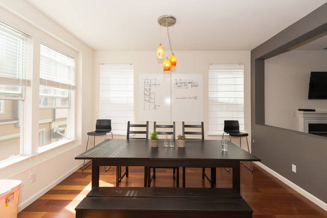 Cesium House - Mountain View image 3