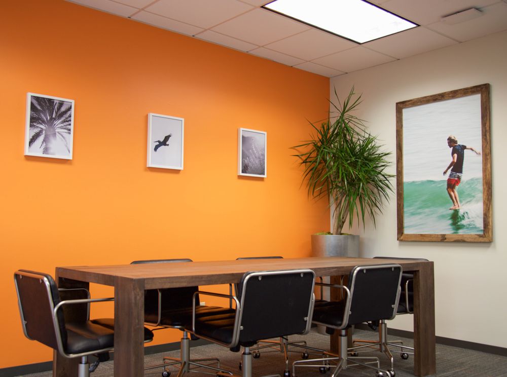 Premier Workspaces - Gateway Plaza image 4