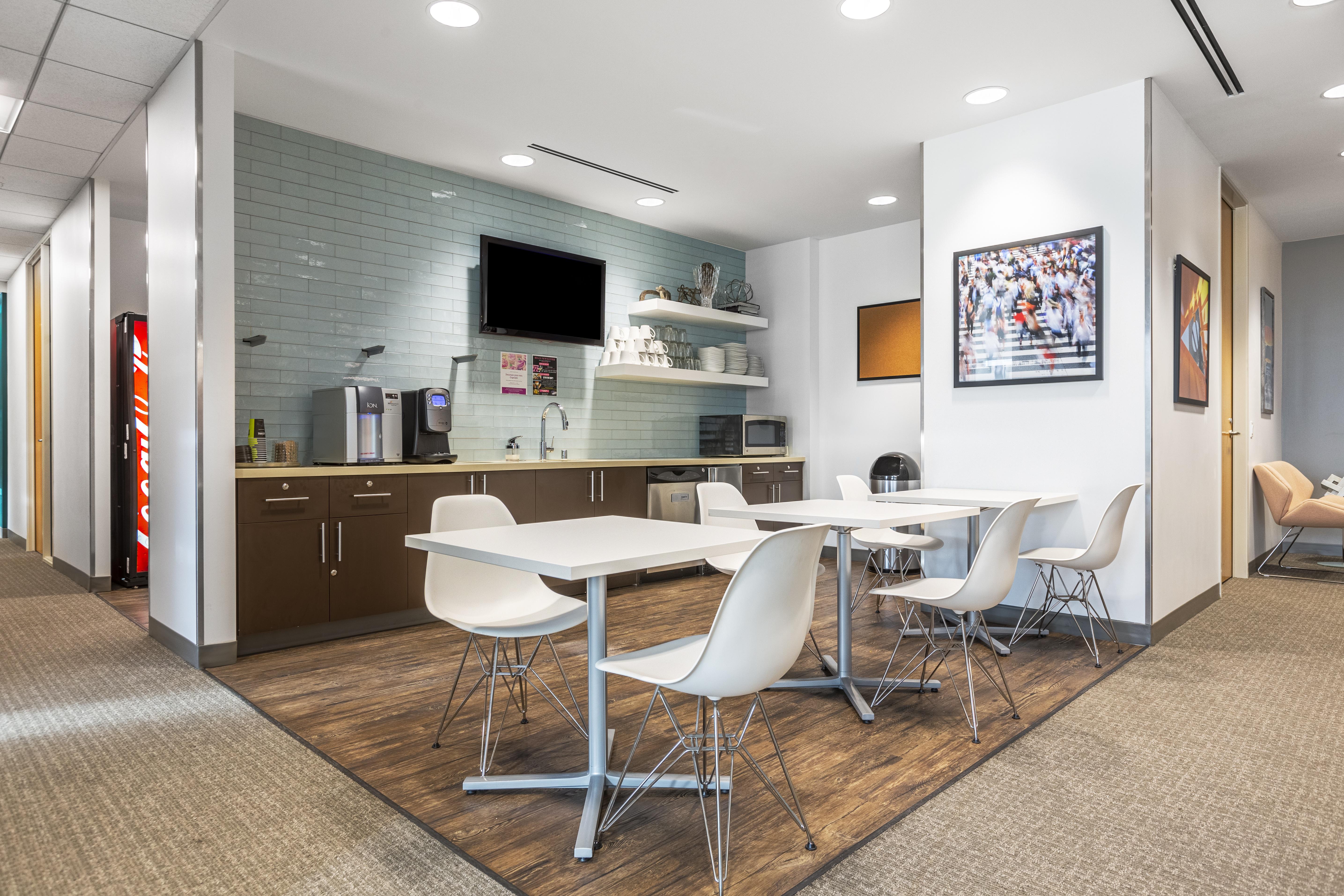 Regus - California, Newport Beach - John Wayne Airport image 5