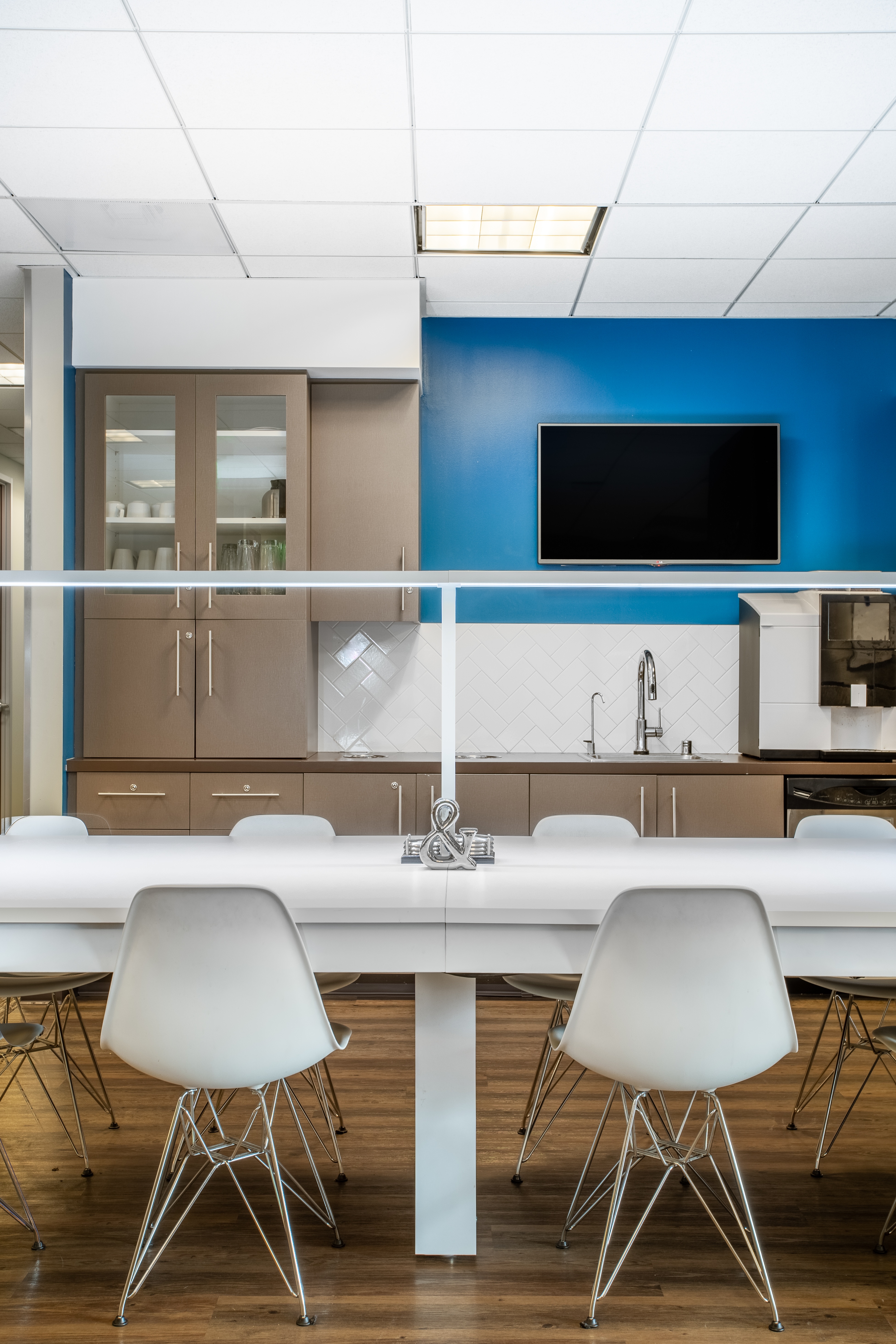 Regus - California, Oakland - Lake Merritt image 4