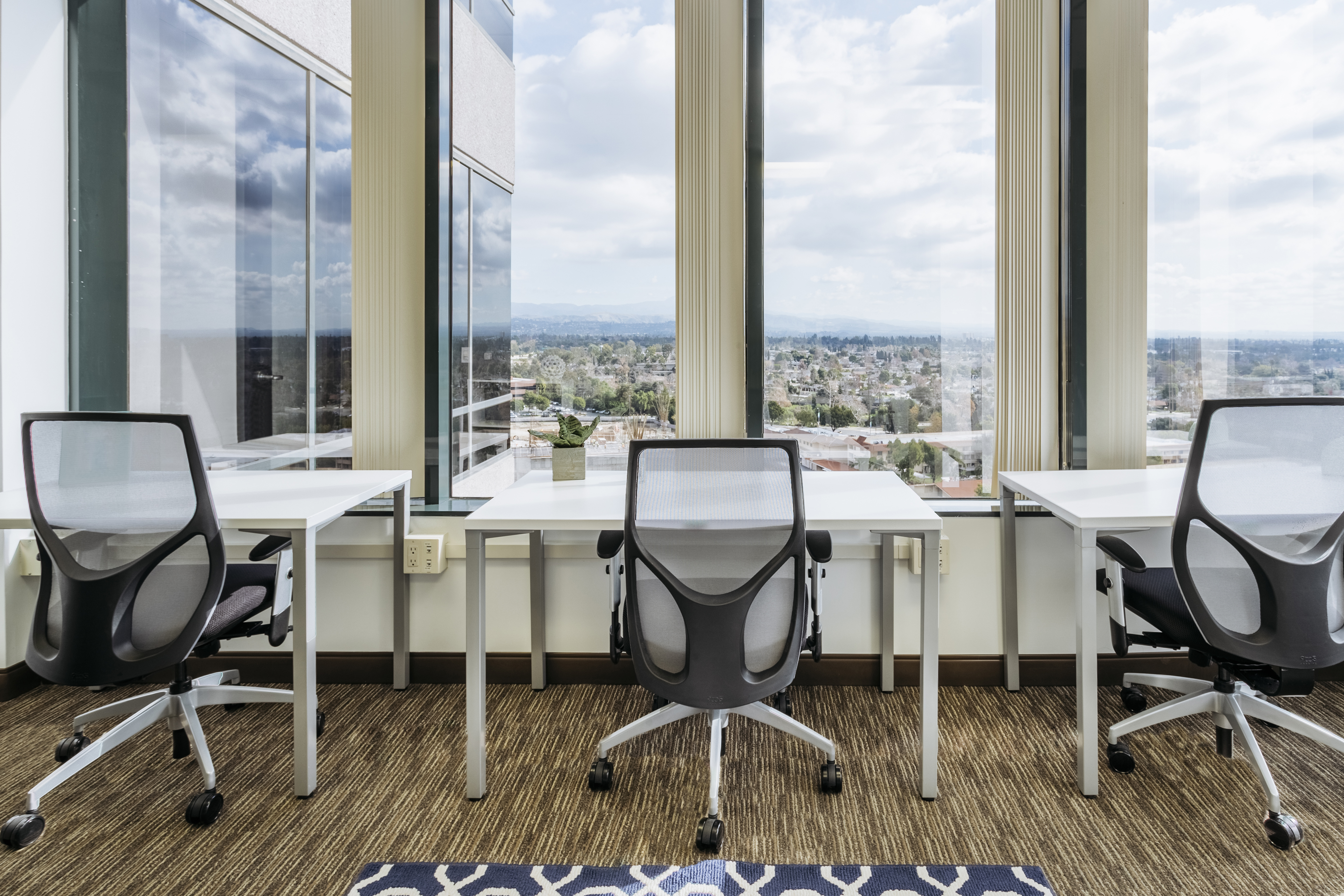 Regus - California, Orange - Orange Executive Tower image 3