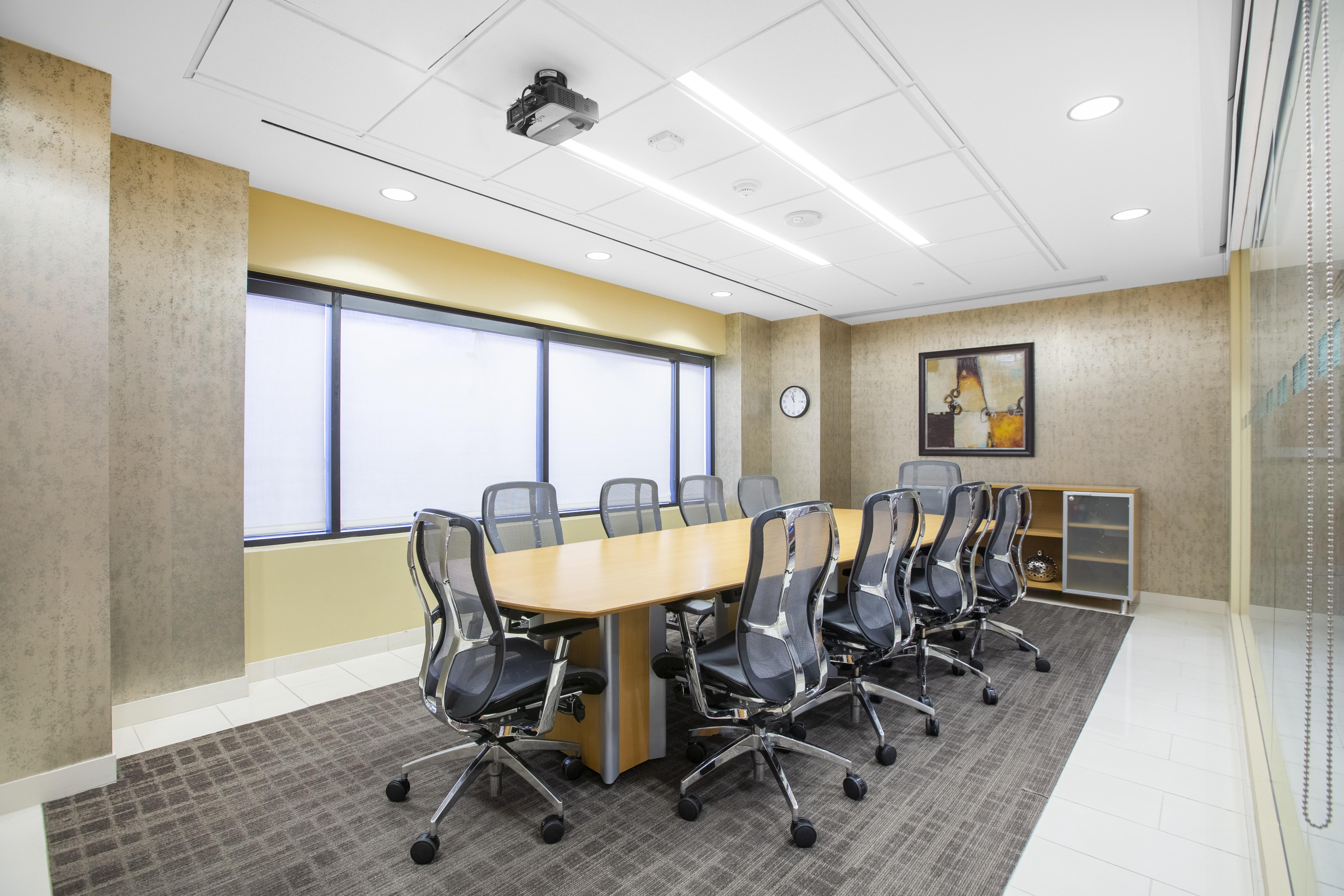 Regus - California, Pasadena - Century Square image 4