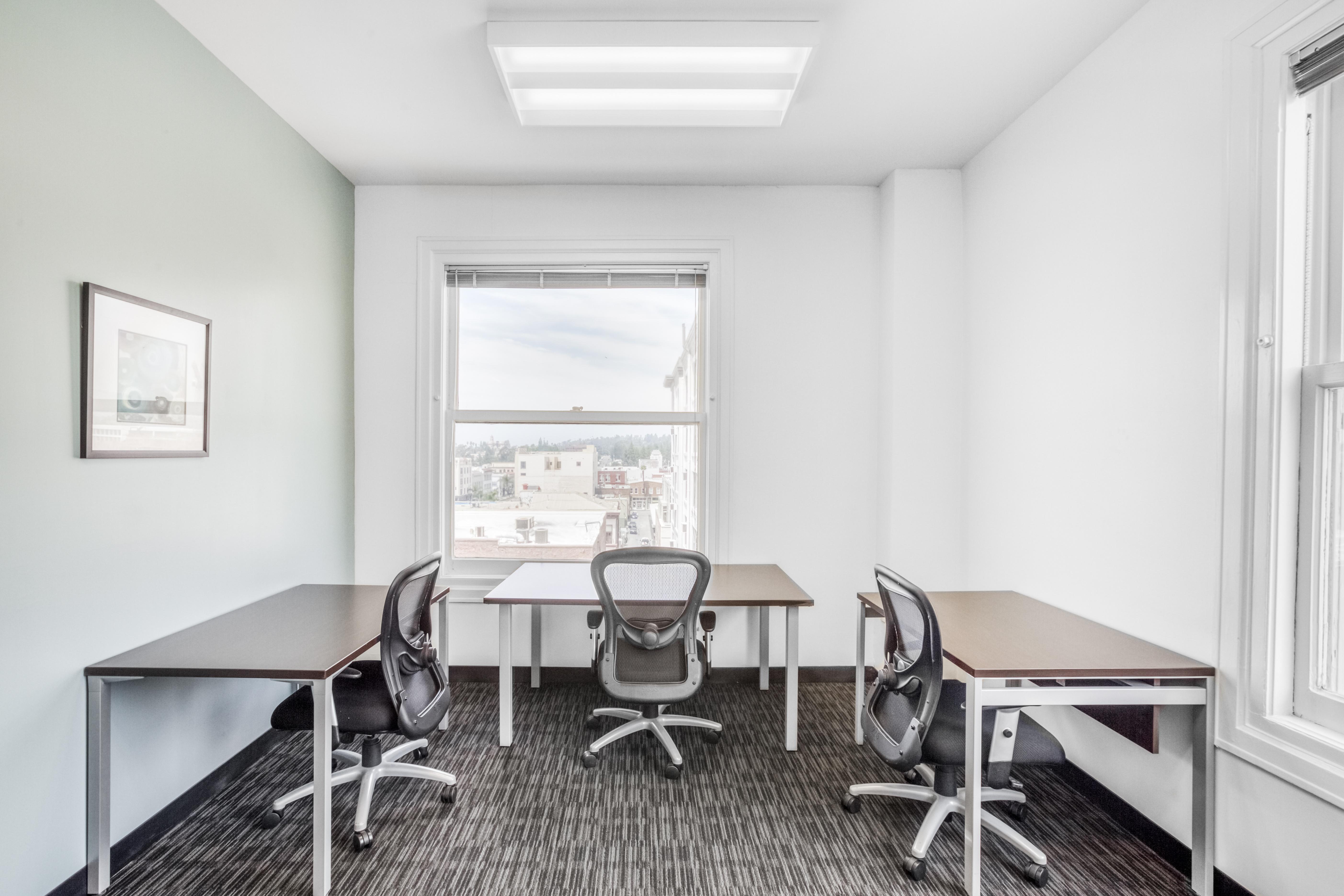 Regus - California, Pasadena - Old Town Pasadena image 3