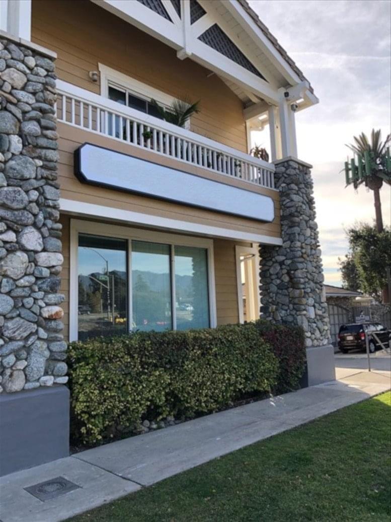 Storage Max Office Suites image 2