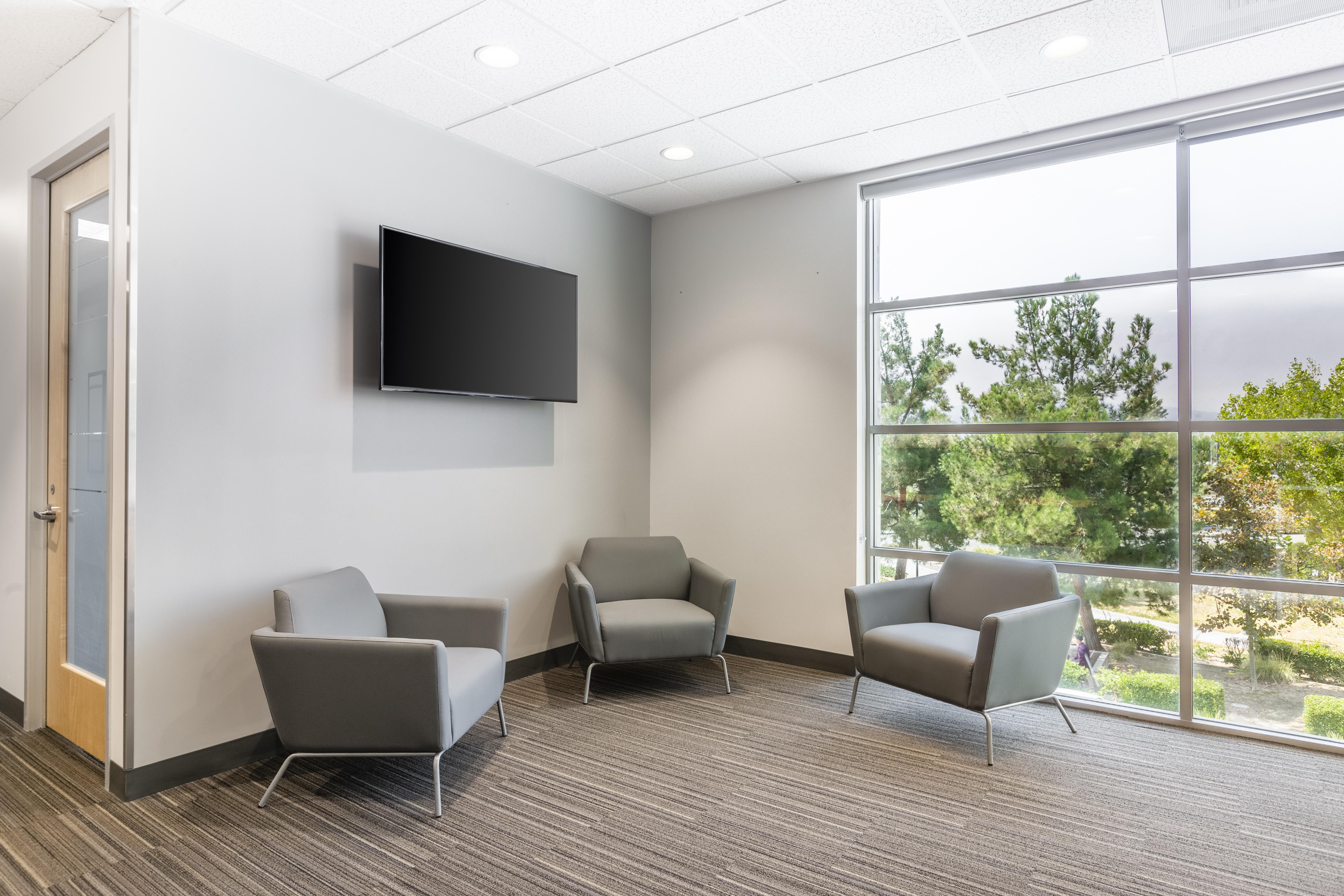 Regus - California, Riverside - Turner Riverwalk image 5