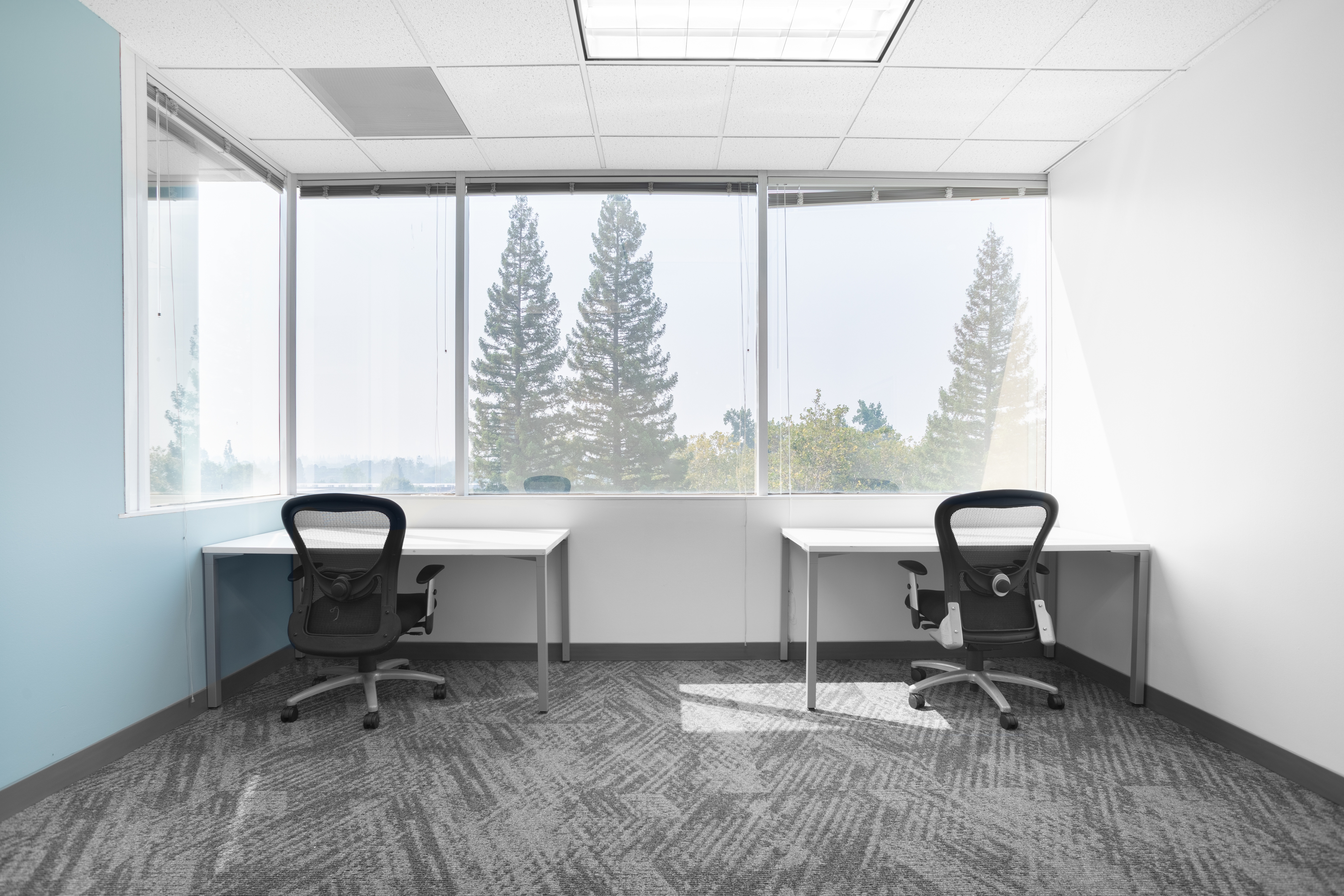 Regus - California, Roseville - Douglas Blvd image 3