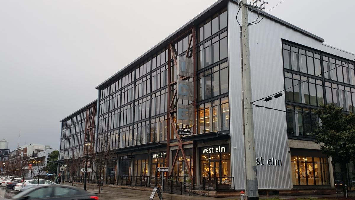 Spaces R Street image 3