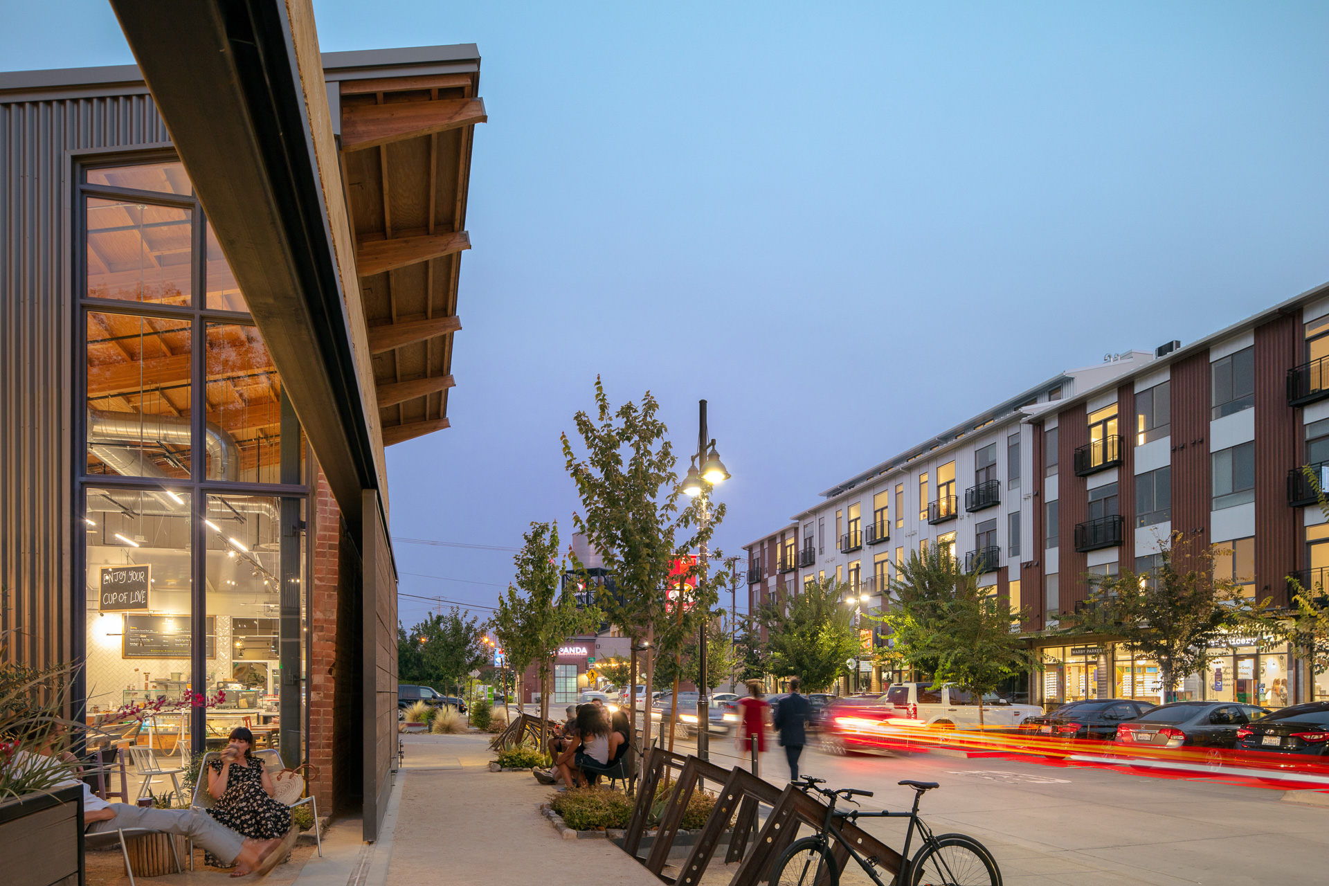 Spaces R Street image 5