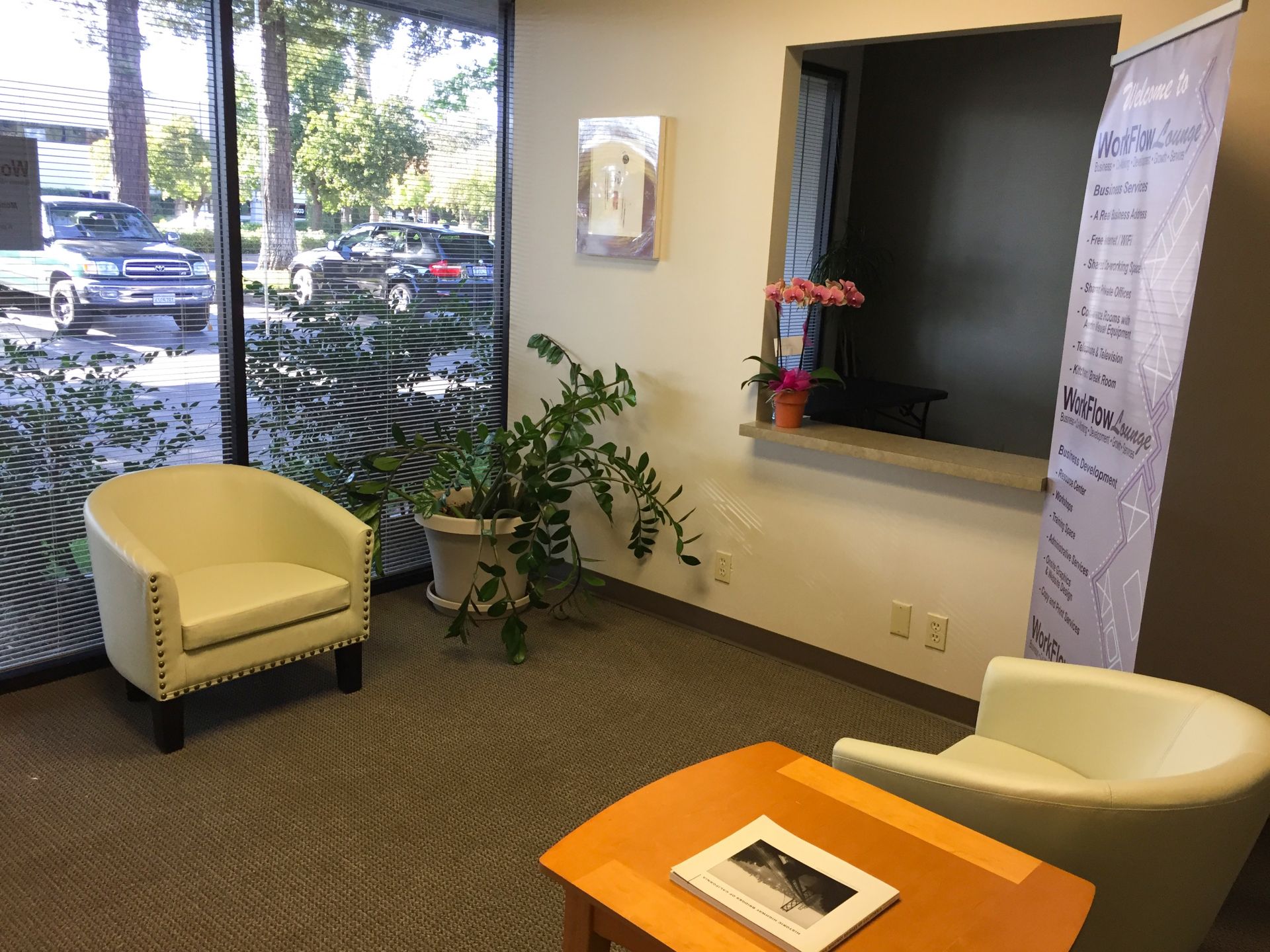 WorkFlow Lounge image 4