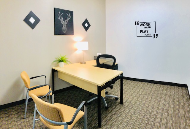 Regus at 501 W Broadway image 5