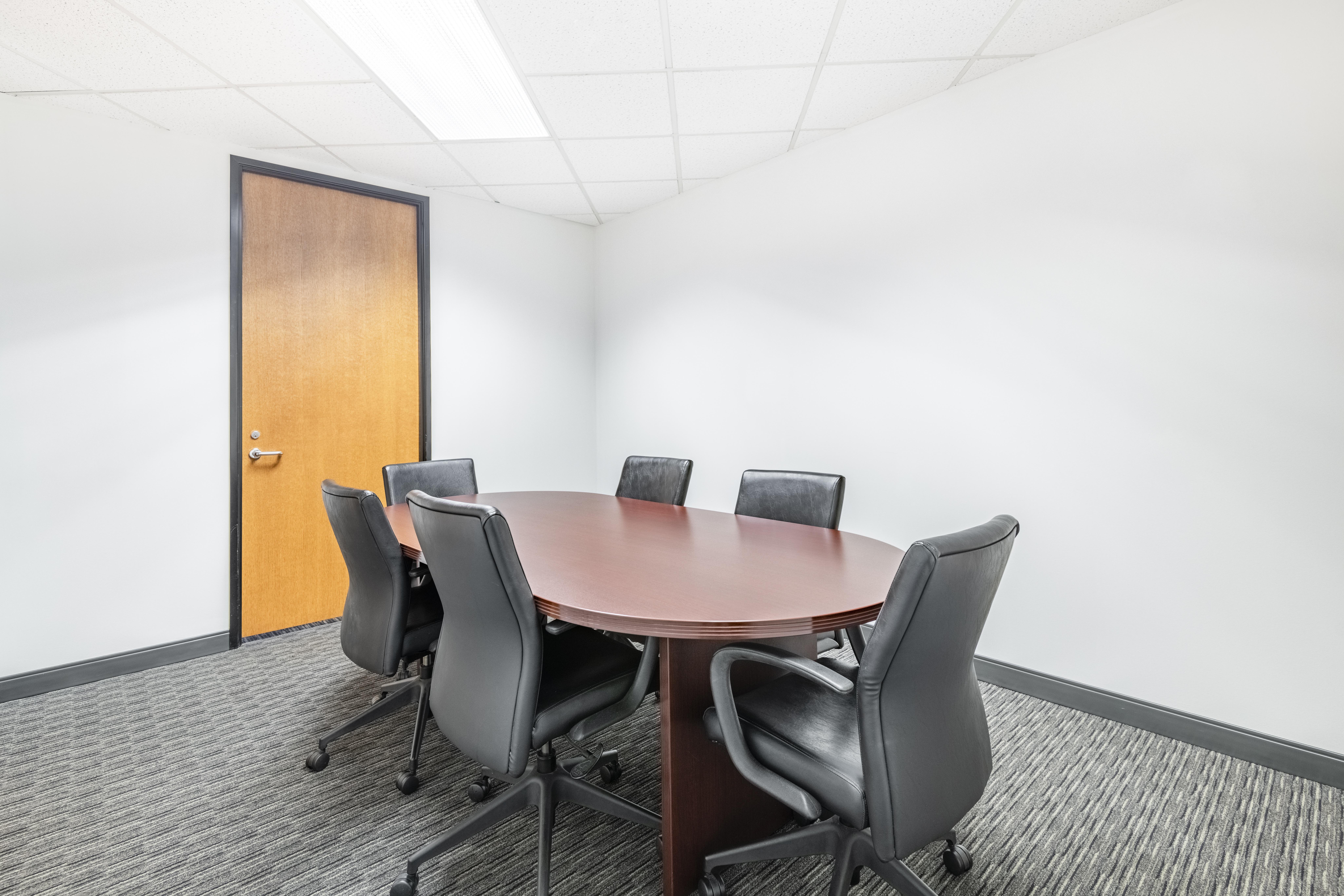 Regus - California, San Diego - High Bluff Drive image 4