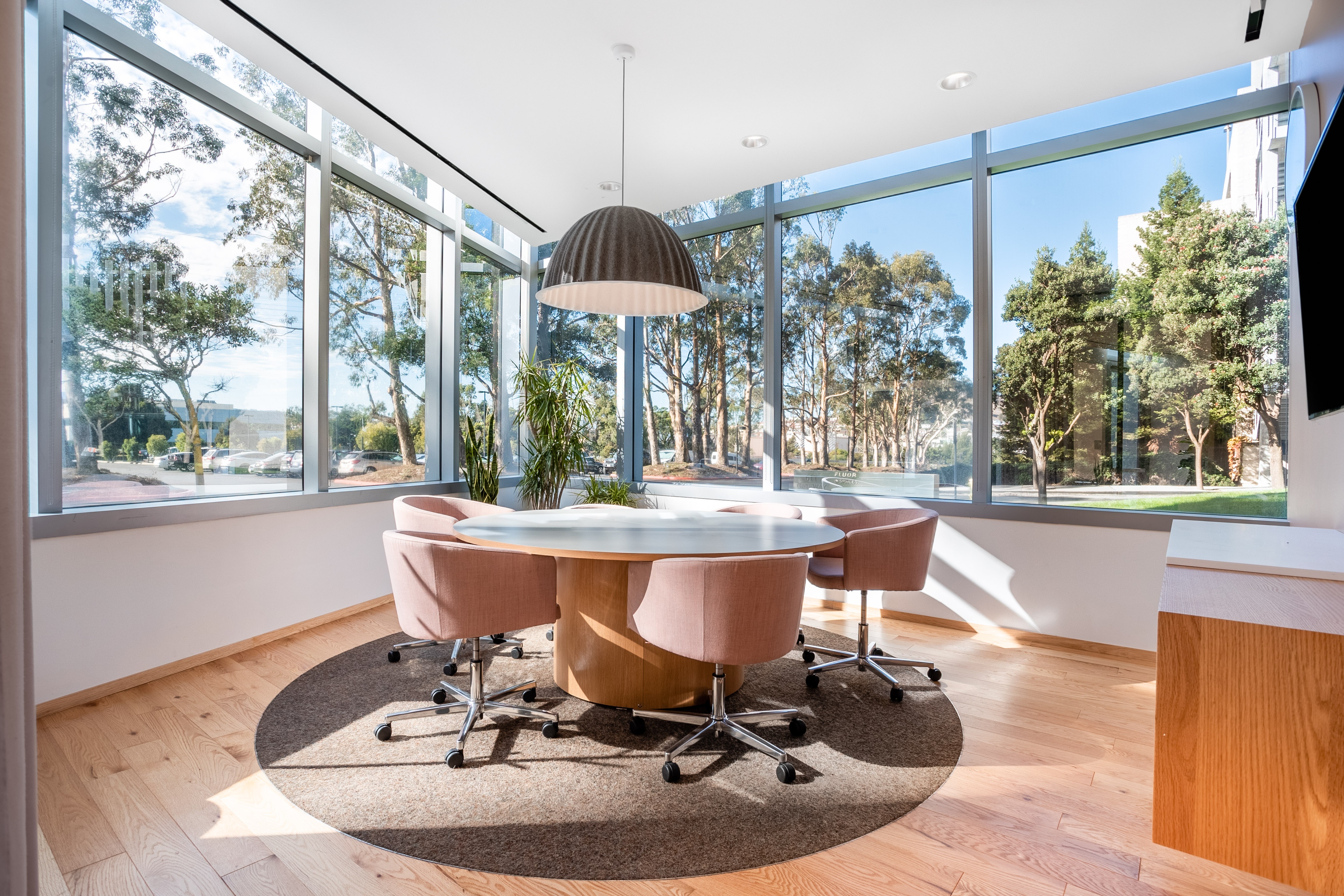 Spaces - California, South San Francisco - Oyster Point image 2