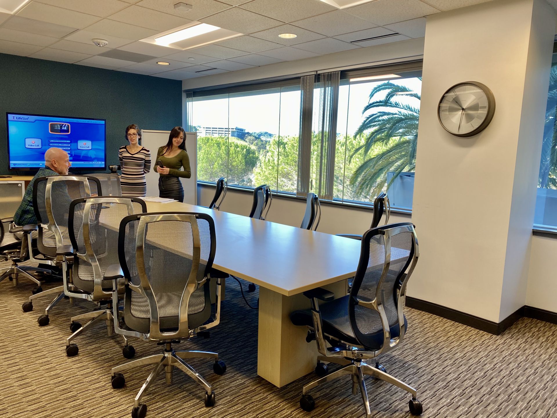 Regus San Rafael image 5