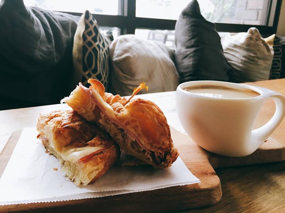 MAZ Cafe Con Leche image 2