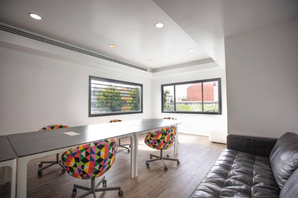 Beach House Cowork image 5