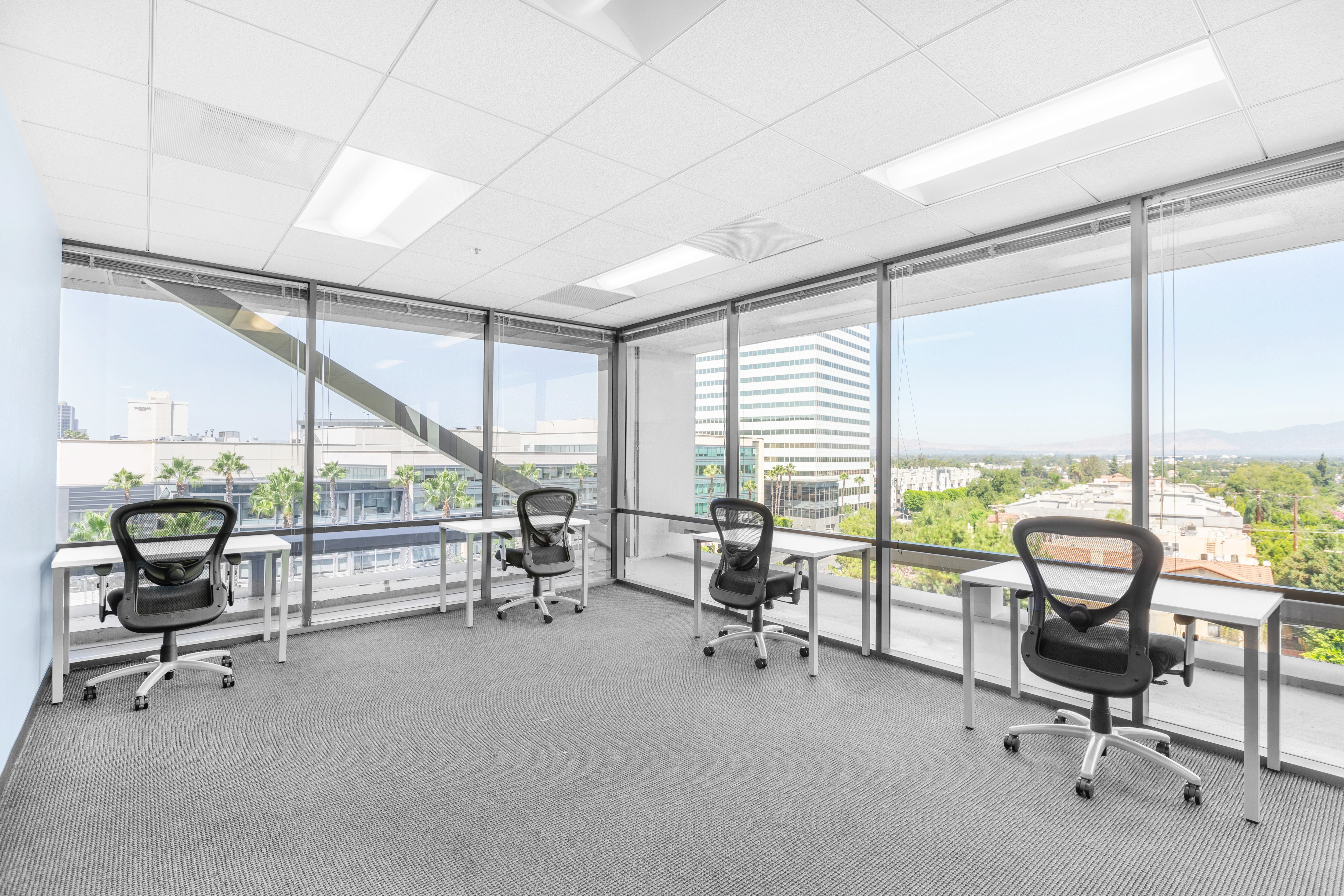 Regus - California, Sherman Oaks - Galleria image 3
